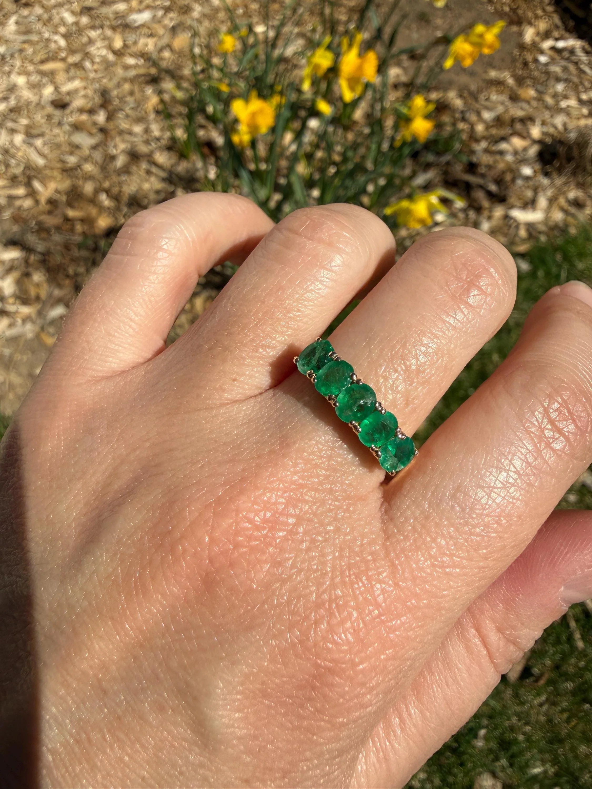 Natural EMERALD Oval Five Stone Band French Vintage 14k Gold Ring Green Linear Stacker Splayed Stacker - Image 12