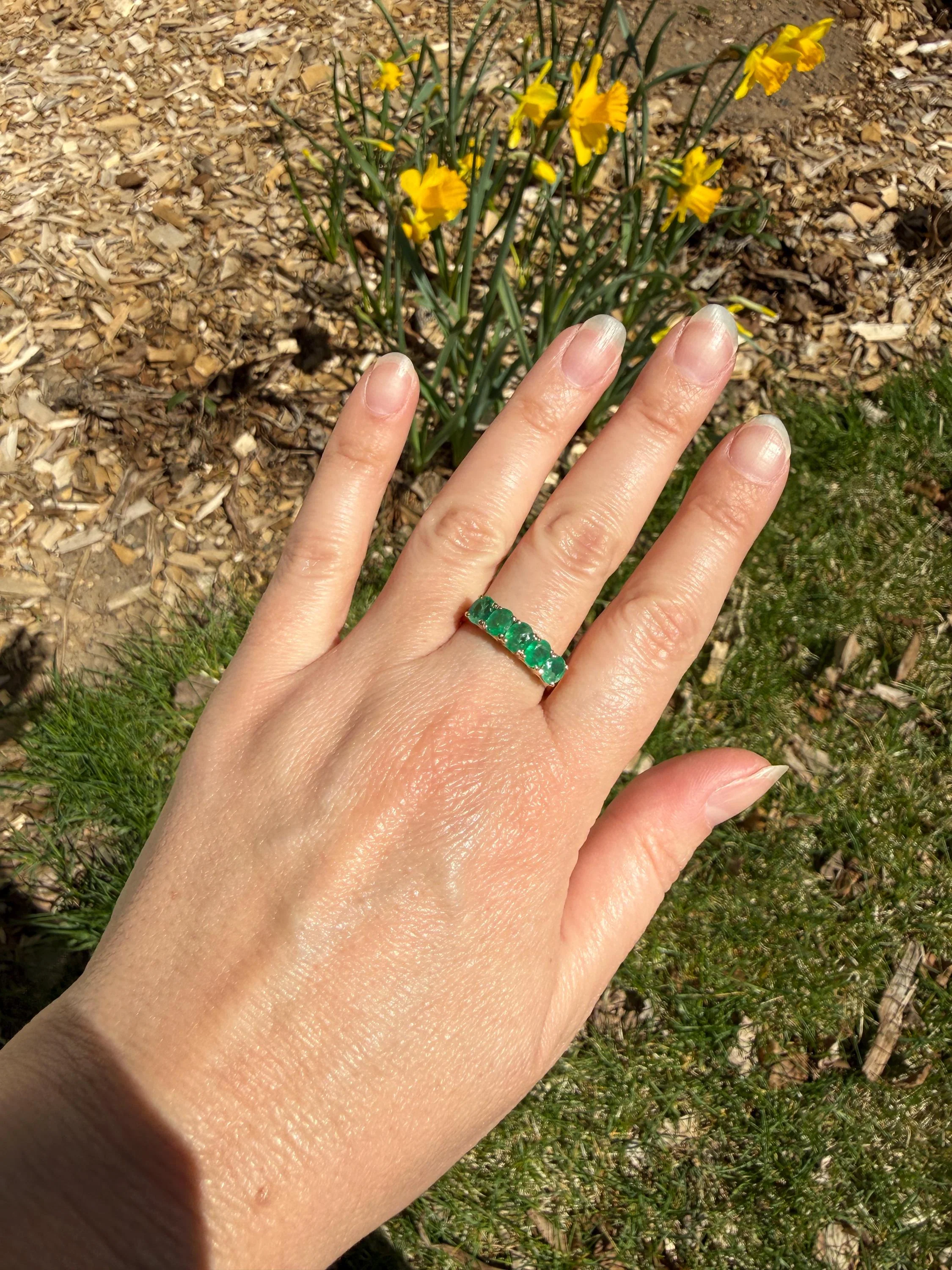 Natural EMERALD Oval Five Stone Band French Vintage 14k Gold Ring Green Linear Stacker Splayed Stacker - Image 6
