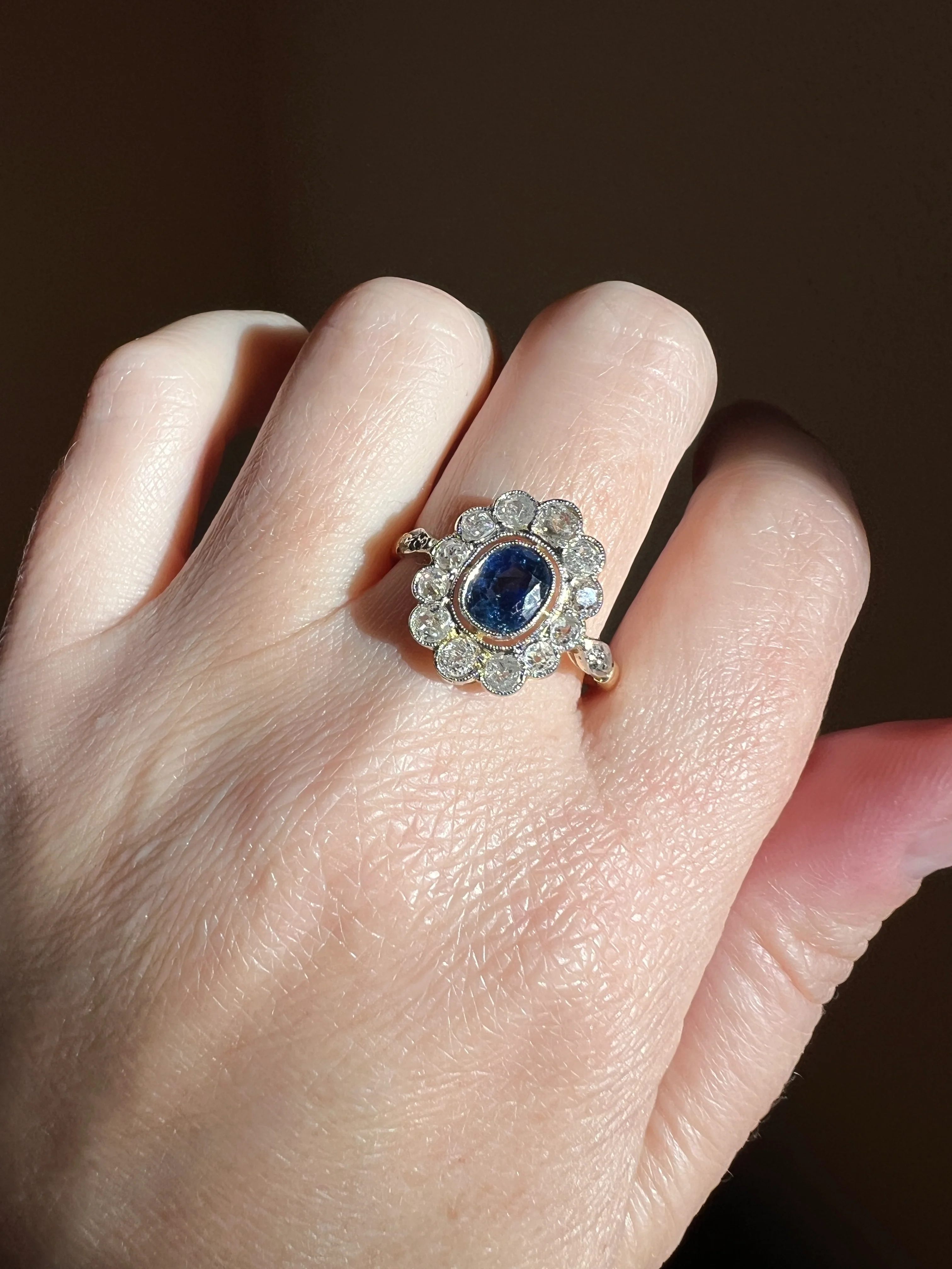 Natural SAPPHIRE French ANTIQUE 1 Carat Old Mine Cut DIAMOND Halo Daisy Cluster Ring 18k Gold Blue Oval Belle Epoque - Image 14