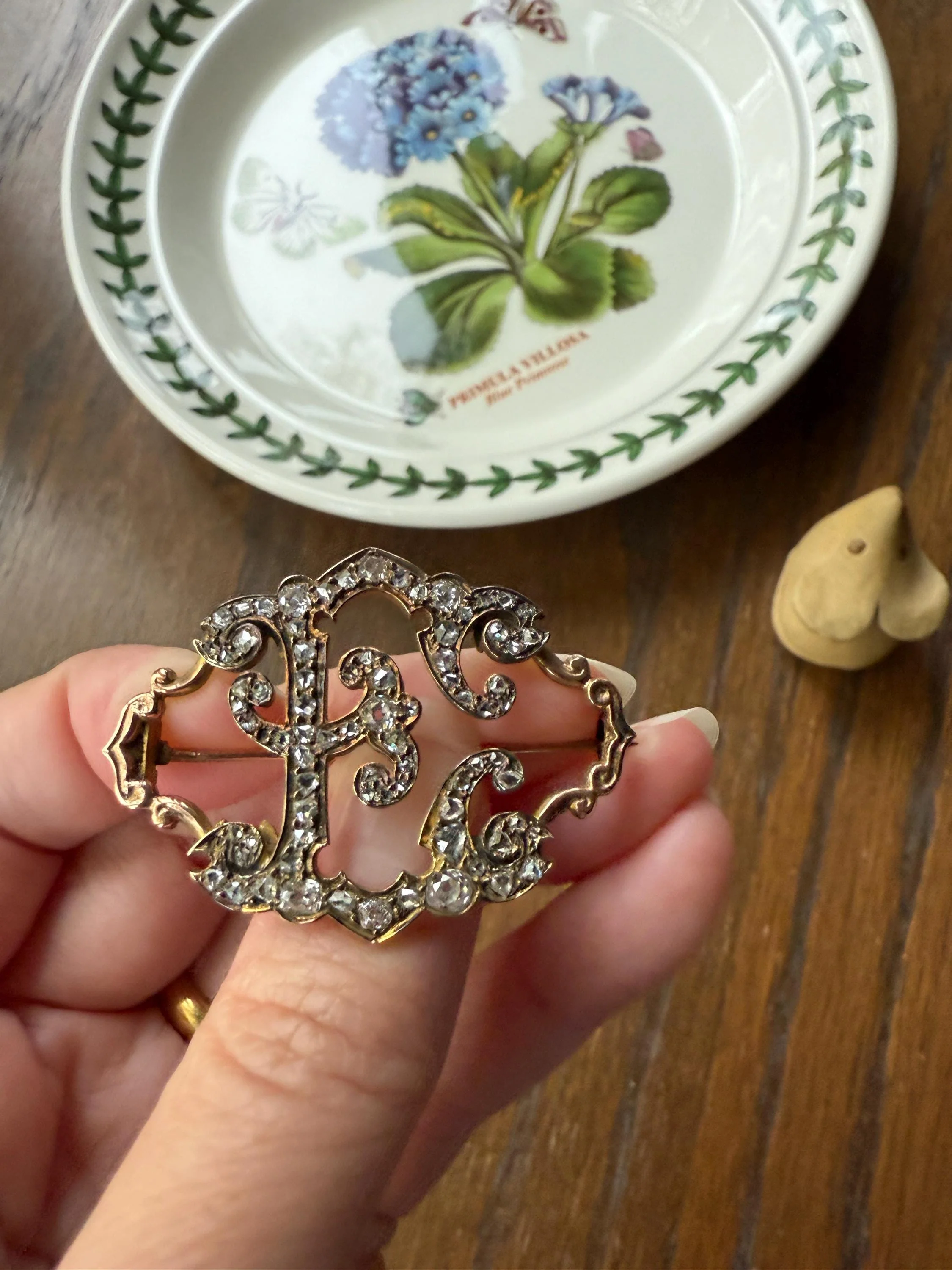 Oh to Be an " E " Amazing XL Antique Rose Old Mine cut DIAMOND Initial Brooch Pendant Bracelet Conversion Connector 14k & 10k Gold Ornate - Image 4