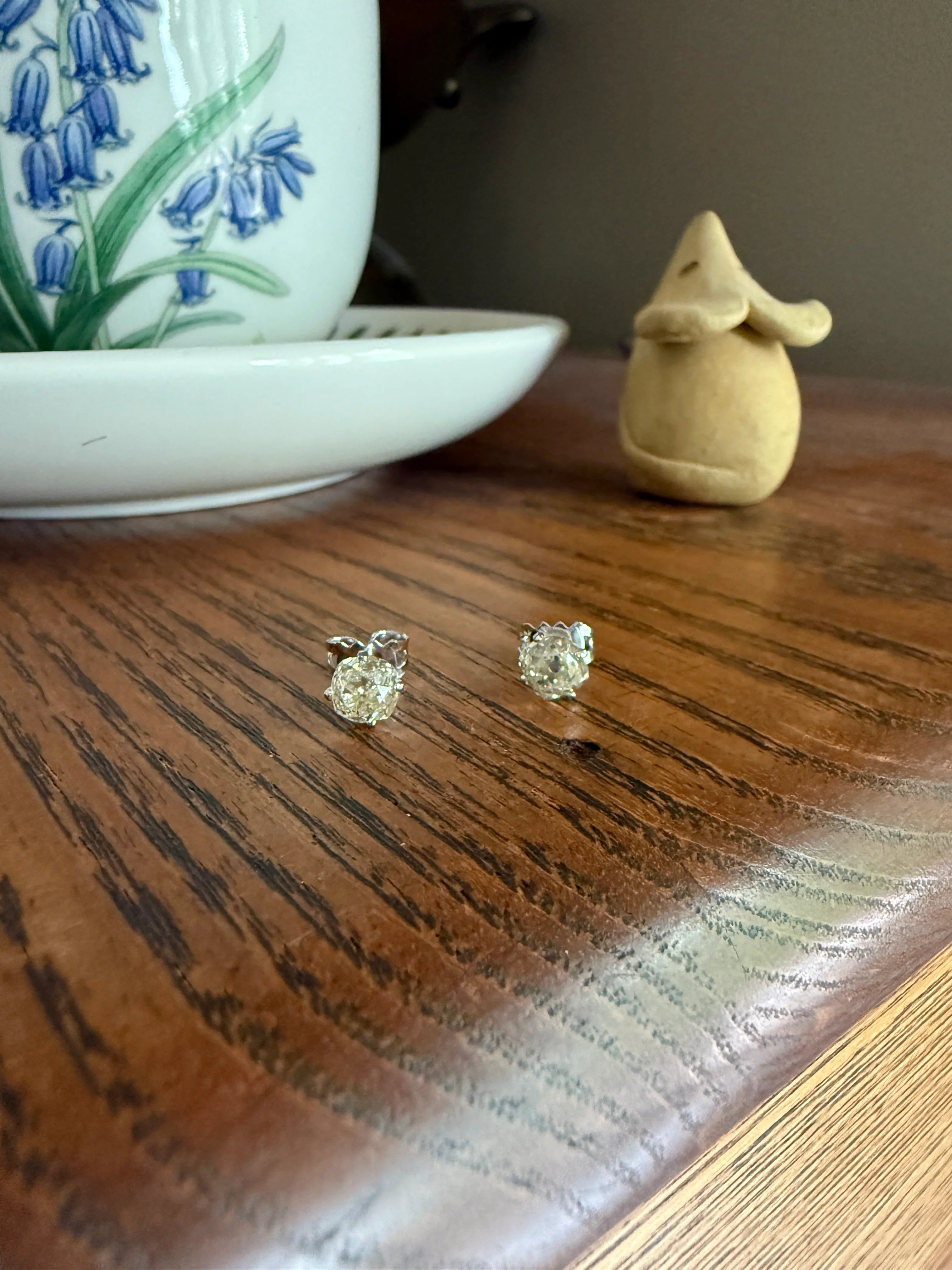 Old Mine Cut 1.3 Carat Tdw DIAMOND Stud Earrings French 18k White GOLD Warm Chunky Antique Stones Later Prong Set - Image 14