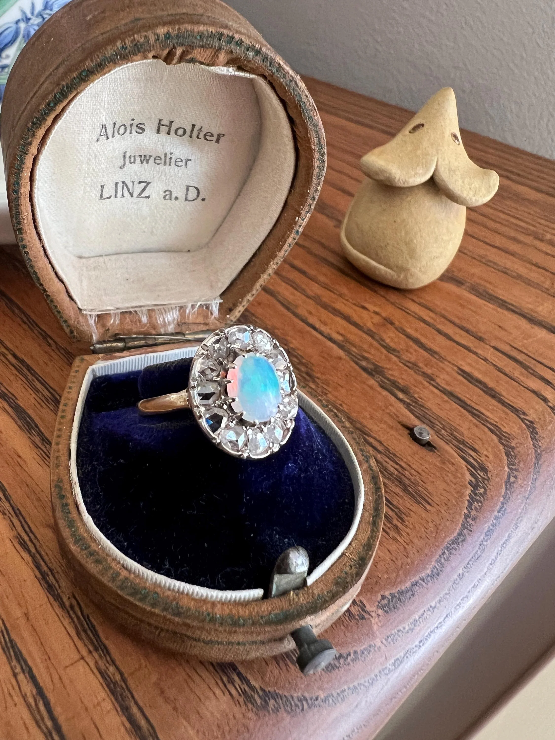 OPAL Rose Cut DIAMOND Halo Antique 18k Gold Ring Cluster Iridescent Blue Green Stacker - Image 6