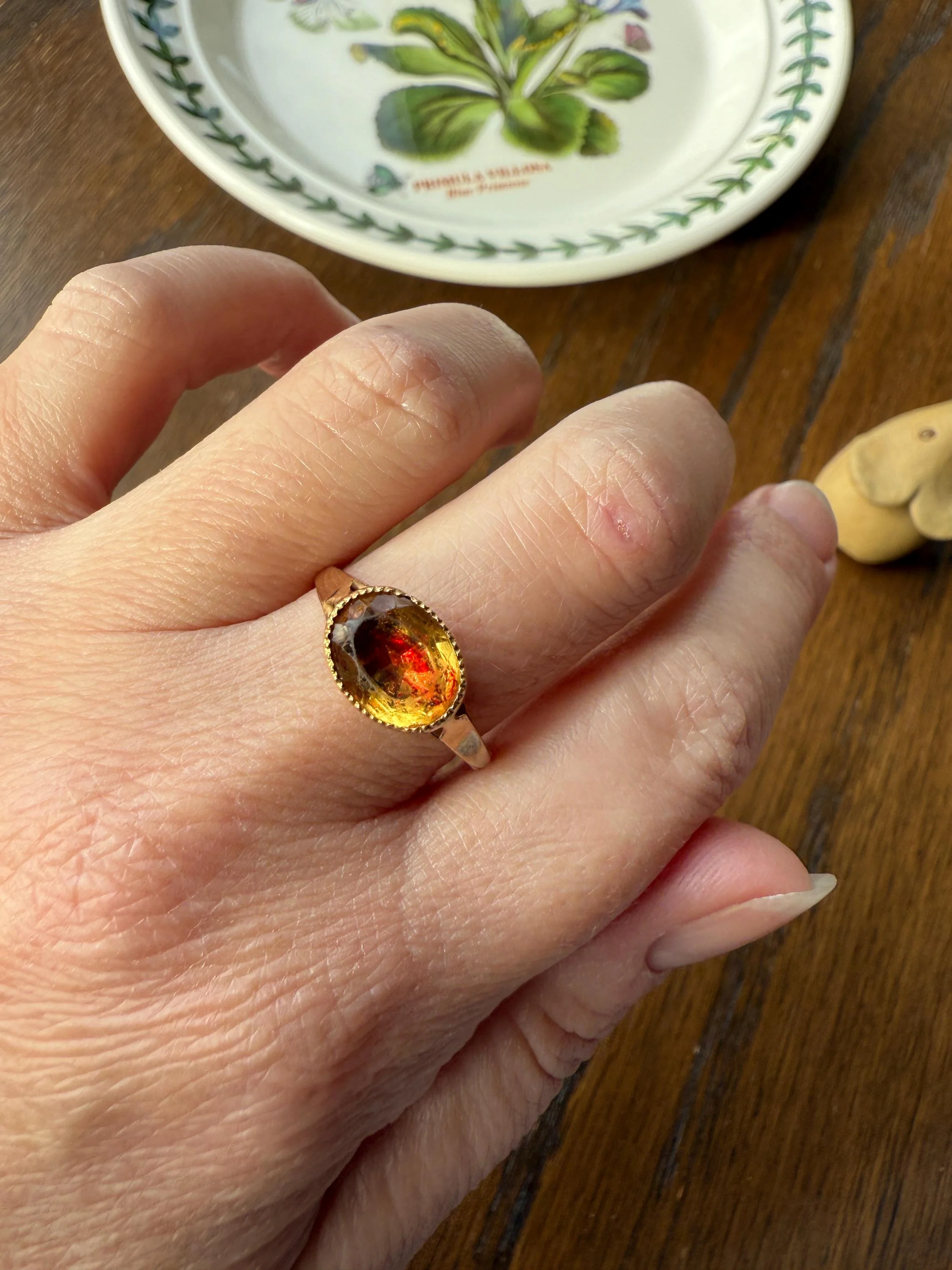 Original French Victorian Era Citrine East West Solitaire Ring 18k Gold Yellow "Vinegar & Oil" Red Foil Domed Back Unique Color Bezel Set - Image 10
