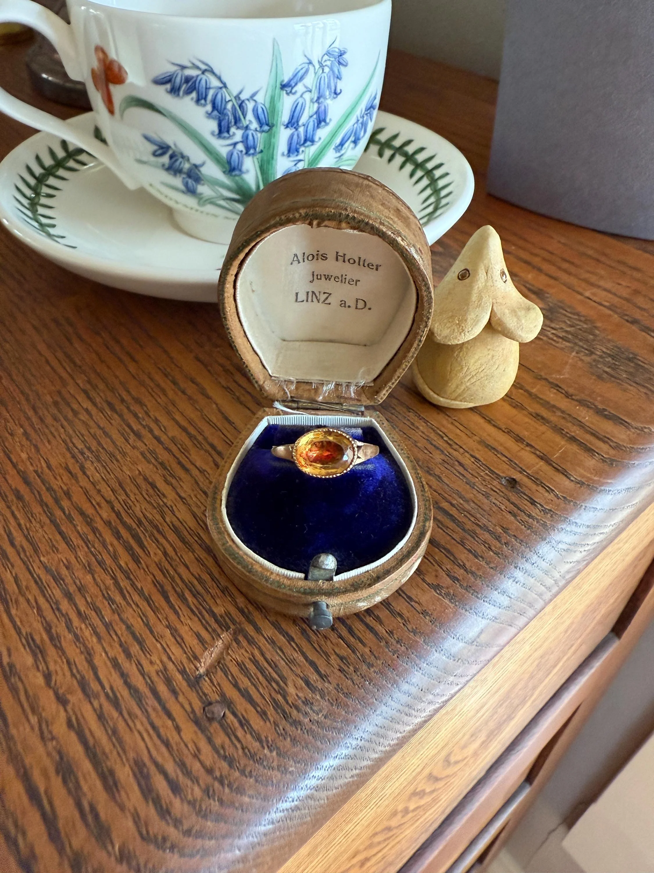 Original French Victorian Era Citrine East West Solitaire Ring 18k Gold Yellow "Vinegar & Oil" Red Foil Domed Back Unique Color Bezel Set - Image 14