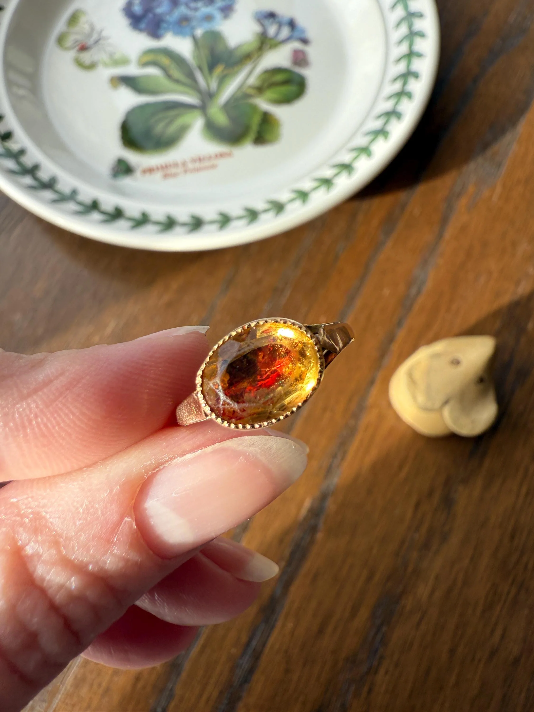 Original French Victorian Era Citrine East West Solitaire Ring 18k Gold Yellow "Vinegar & Oil" Red Foil Domed Back Unique Color Bezel Set - Image 2