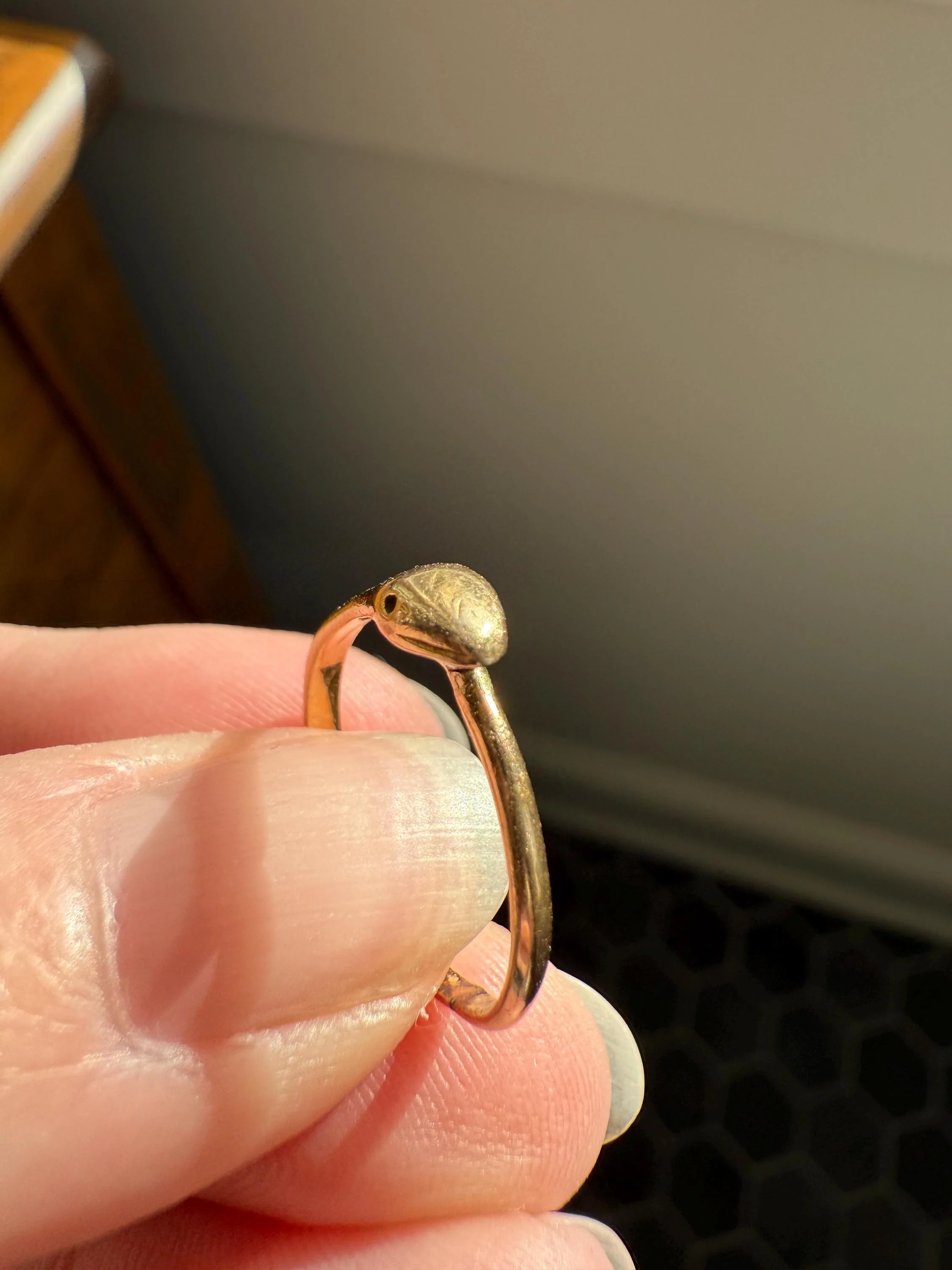 Ouroboros SNAKE Antique 18k Gold French Figural Ring Stackable Animal Band - Image 15