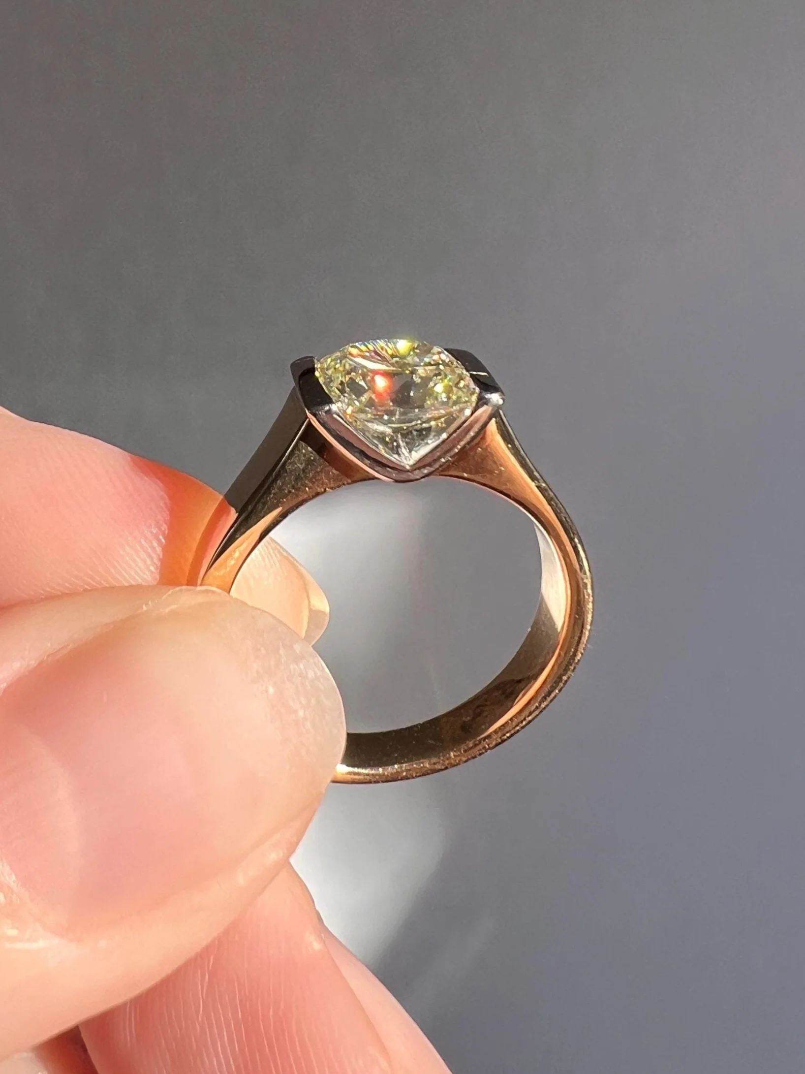 Pale Yellow VVS Eye Clean 1.18 Carat Cushion Cut DIAMOND Ring w/ CERT. French Vintage Solitaire 18k Gold Tension Bezel Engagement
