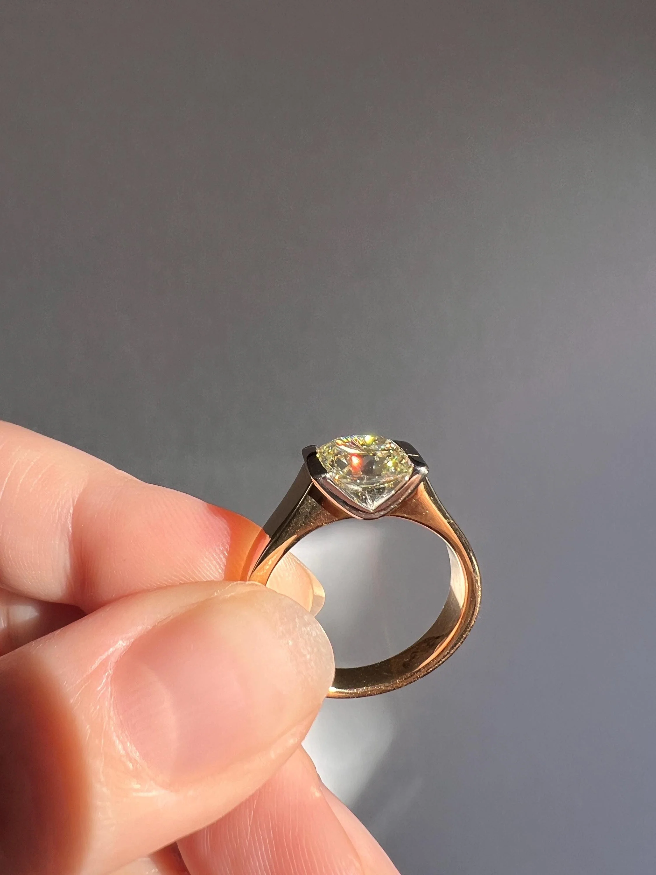 Pale Yellow VVS Eye Clean 1.18 Carat Cushion Cut DIAMOND Ring w/ CERT. French Vintage Solitaire 18k Gold Tension Bezel Engagement - Image 11