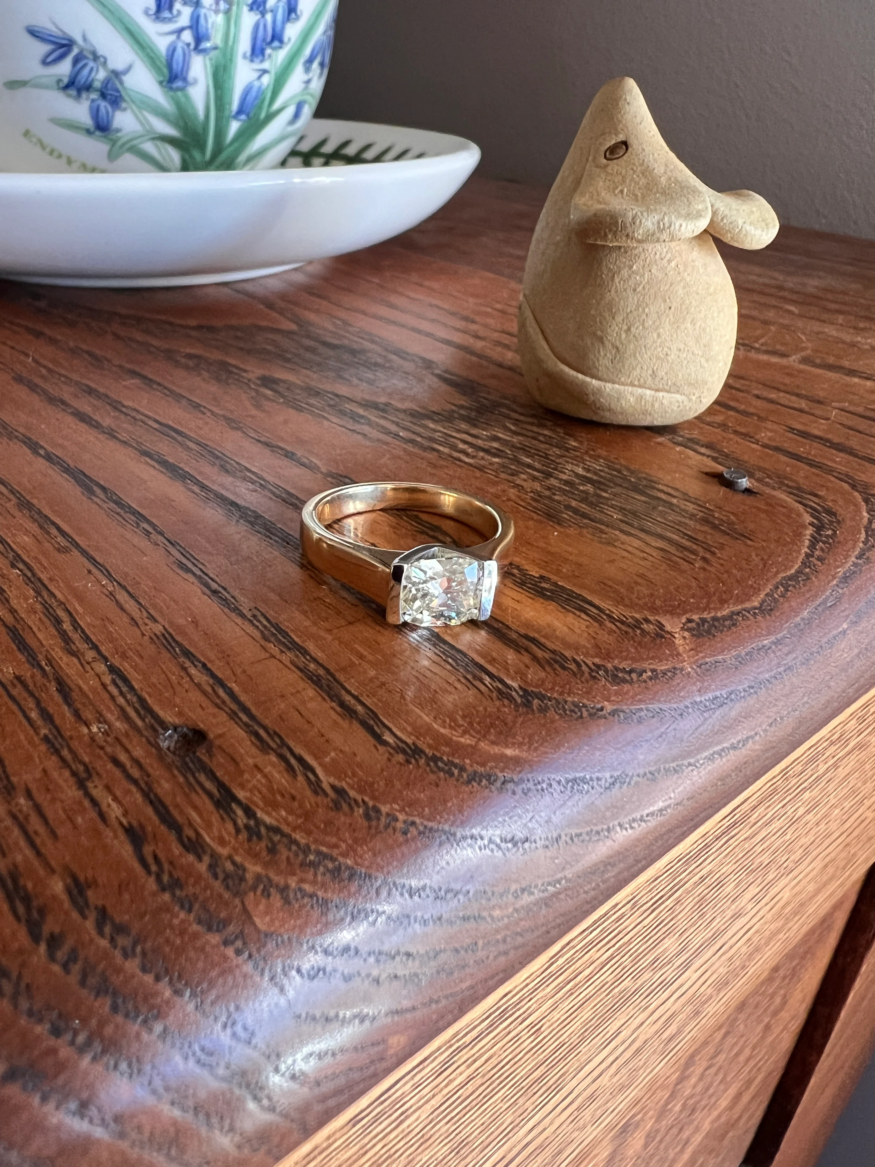 Pale Yellow VVS Eye Clean 1.18 Carat Cushion Cut DIAMOND Ring w/ CERT. French Vintage Solitaire 18k Gold Tension Bezel Engagement - Image 12