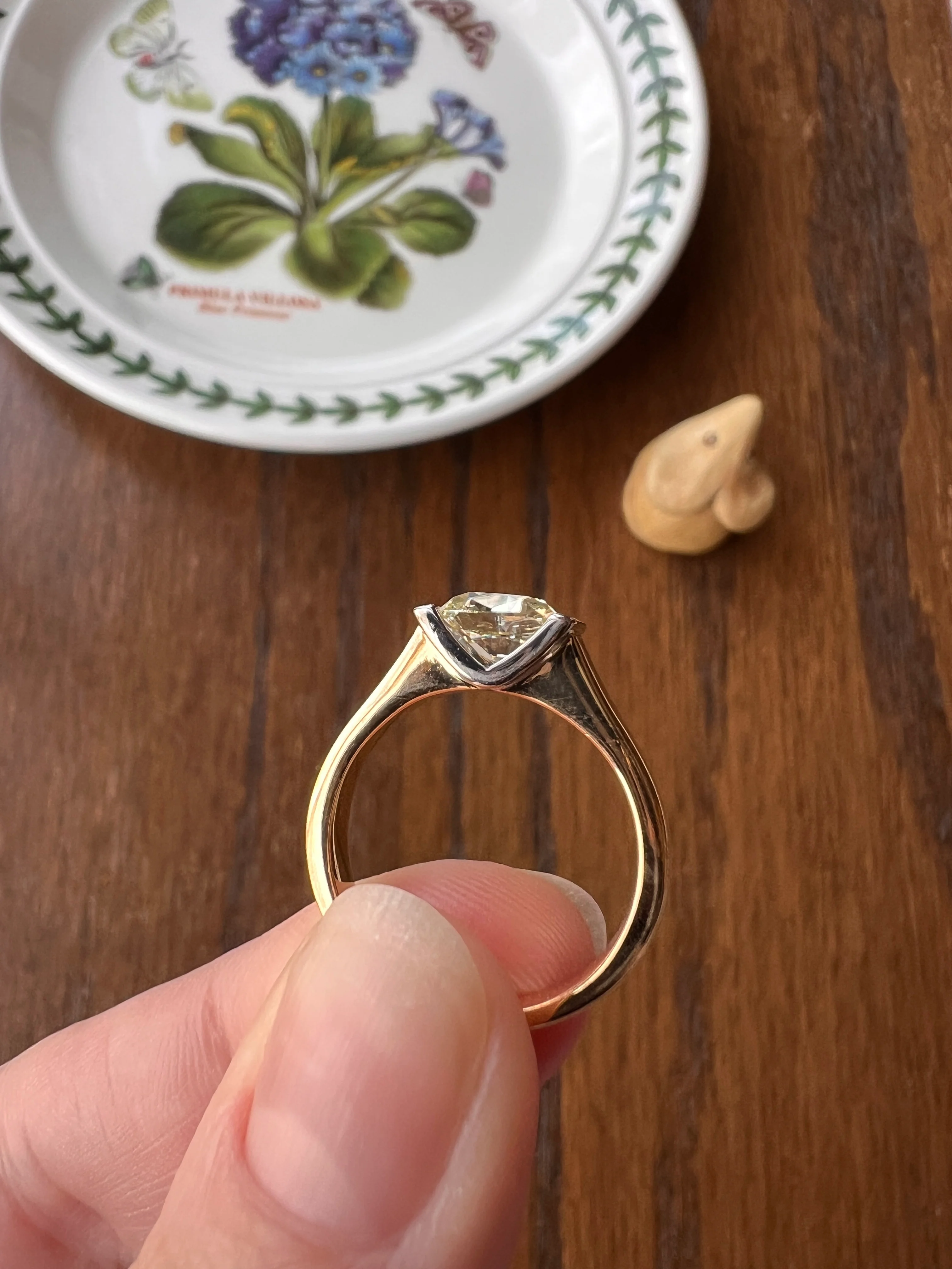 Pale Yellow VVS Eye Clean 1.18 Carat Cushion Cut DIAMOND Ring w/ CERT. French Vintage Solitaire 18k Gold Tension Bezel Engagement - Image 26