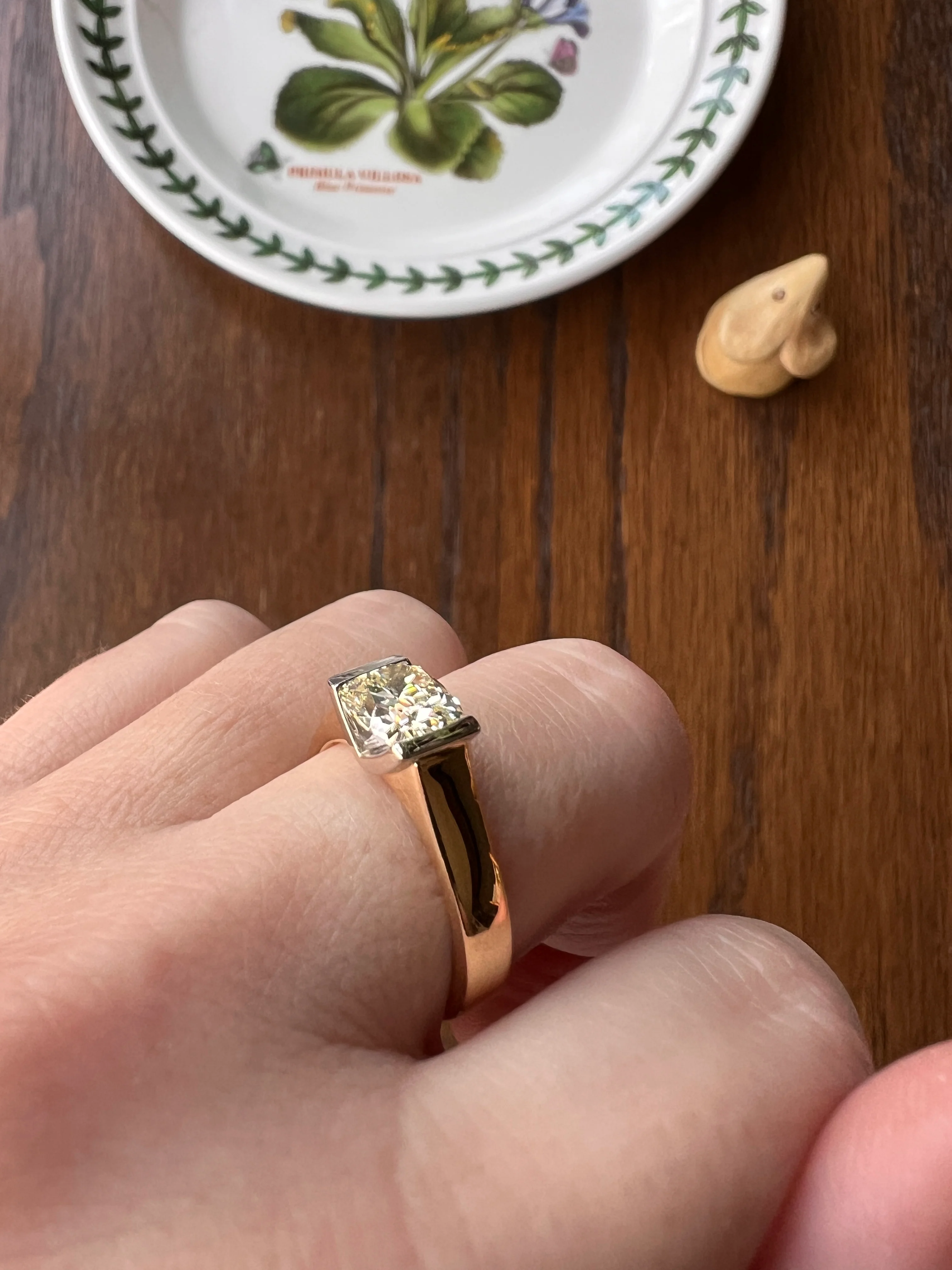 Pale Yellow VVS Eye Clean 1.18 Carat Cushion Cut DIAMOND Ring w/ CERT. French Vintage Solitaire 18k Gold Tension Bezel Engagement - Image 27