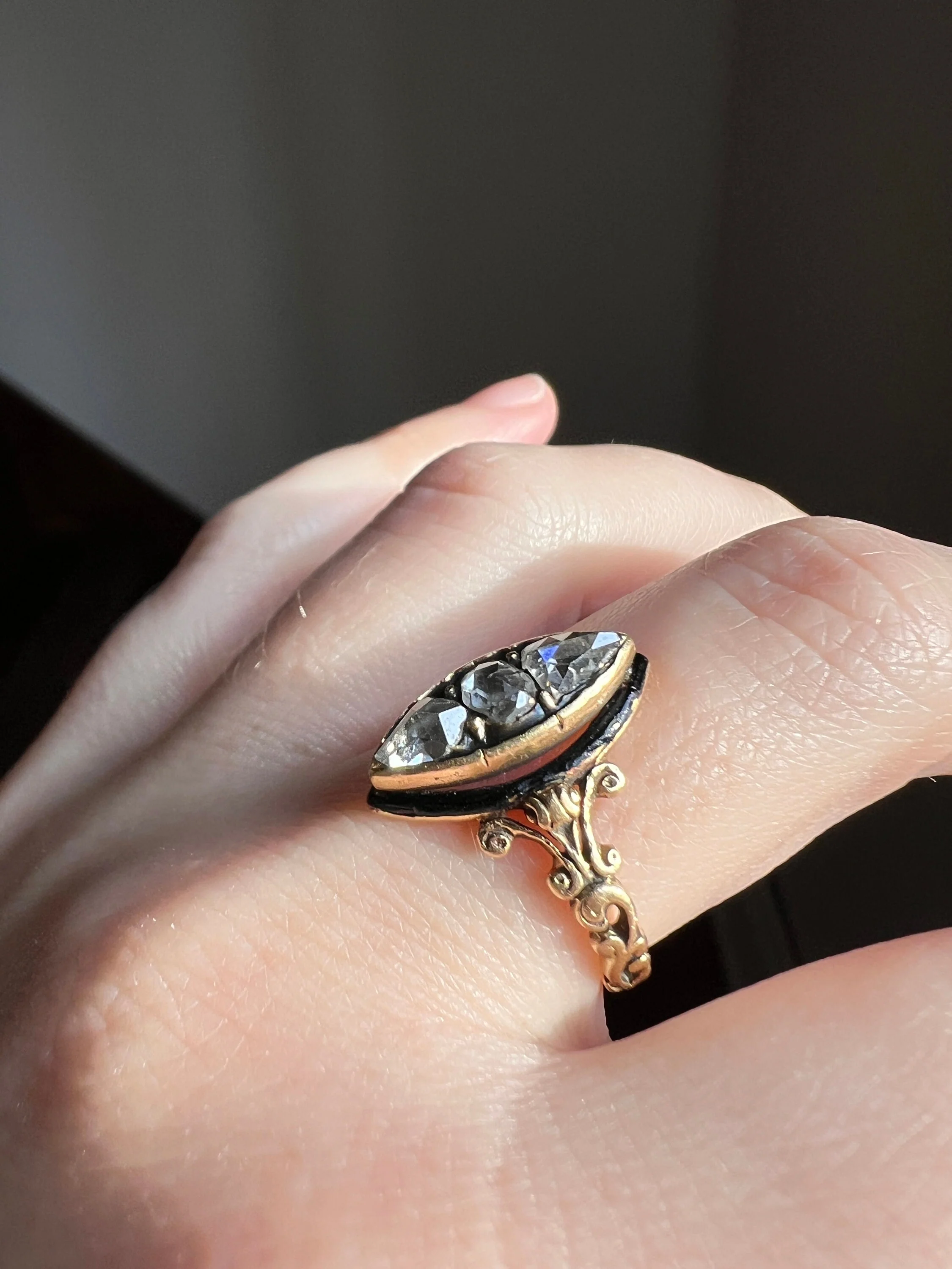 PEAR Rose Cut DIAMOND Teardrop Three Stone Black Enamel French Antique Ring 18k Gold - Image 2