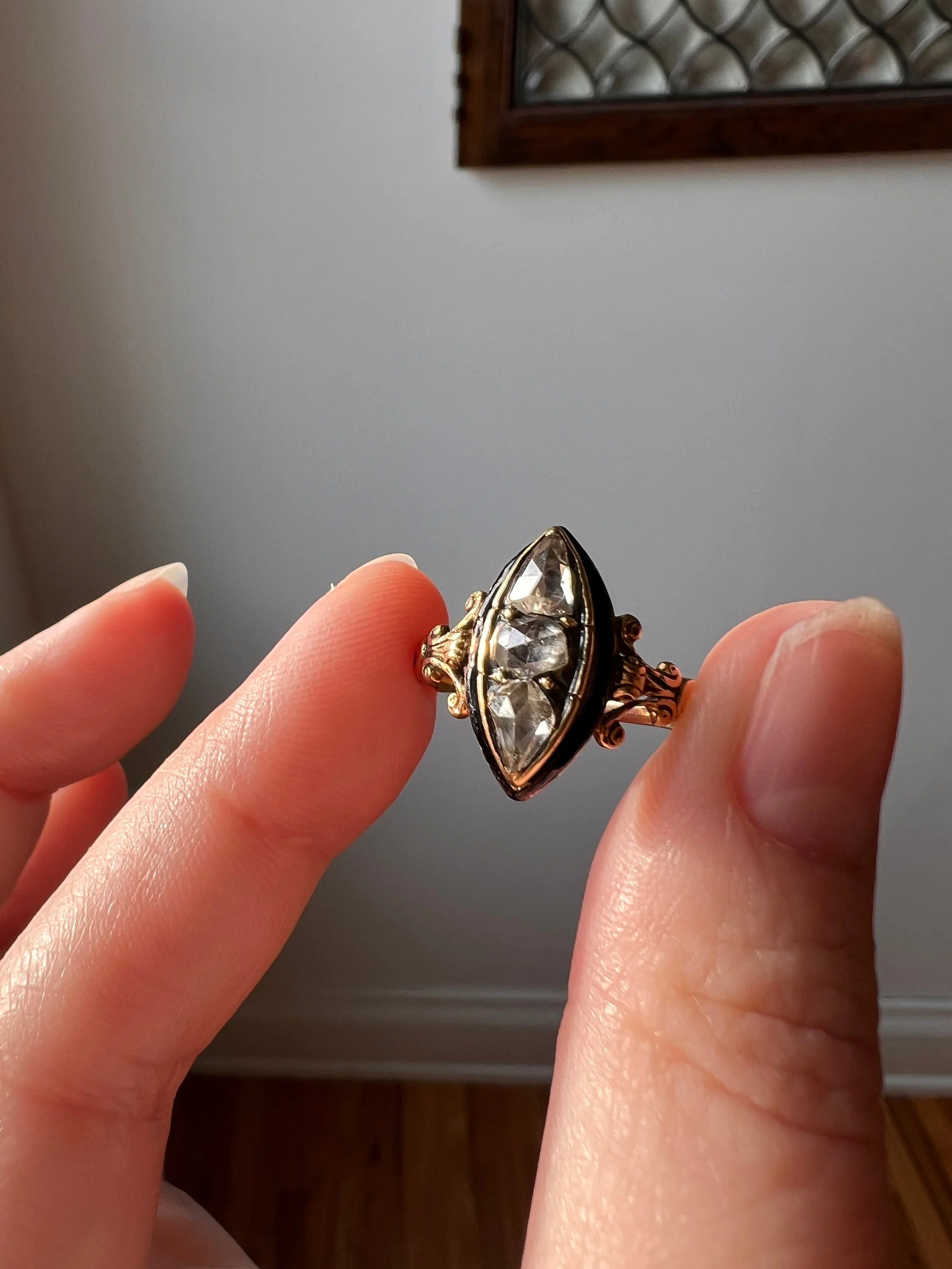 PEAR Rose Cut DIAMOND Teardrop Three Stone Black Enamel French Antique Ring 18k Gold - Image 4