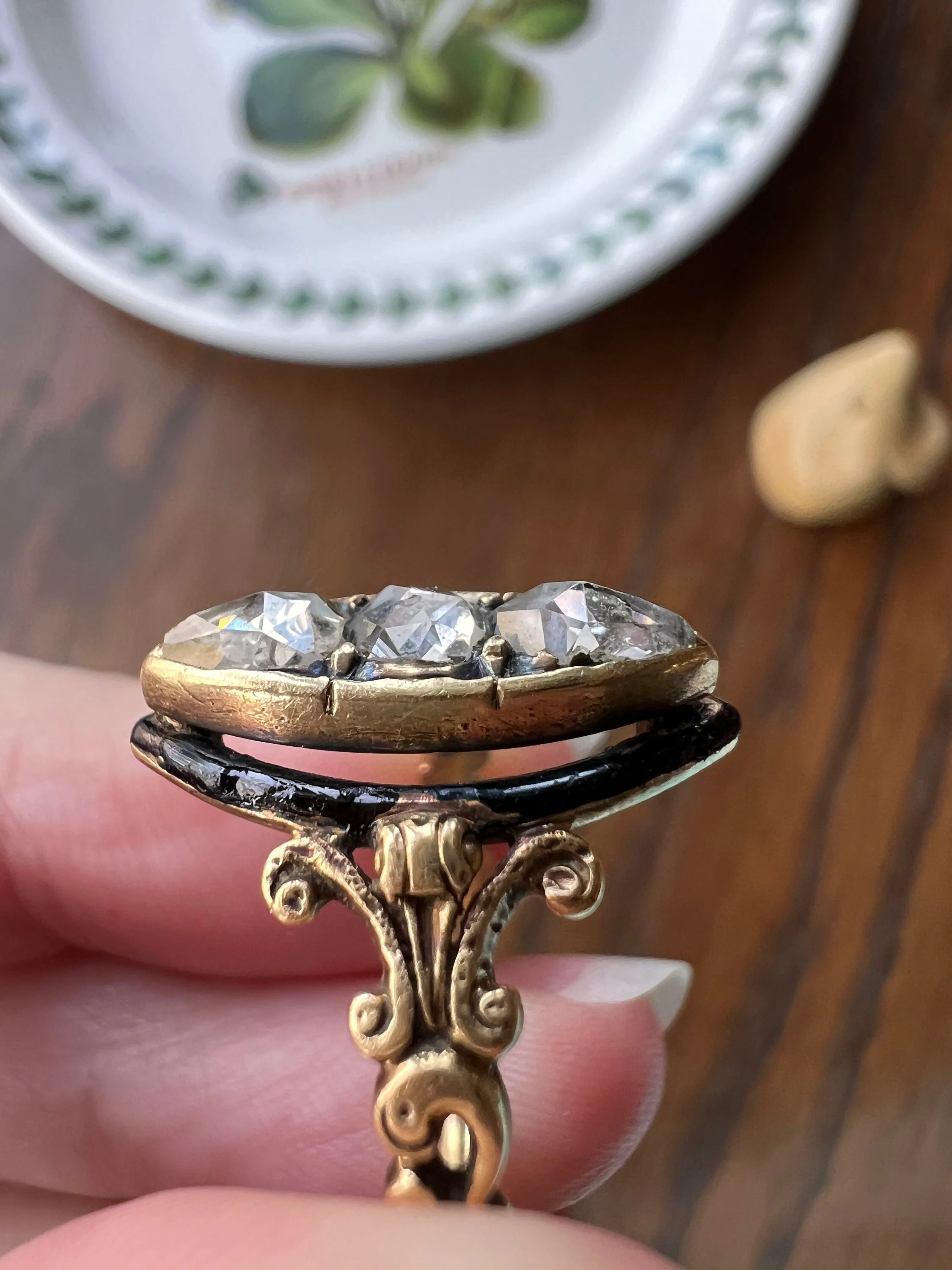 PEAR Rose Cut DIAMOND Teardrop Three Stone Black Enamel French Antique Ring 18k Gold - Image 6