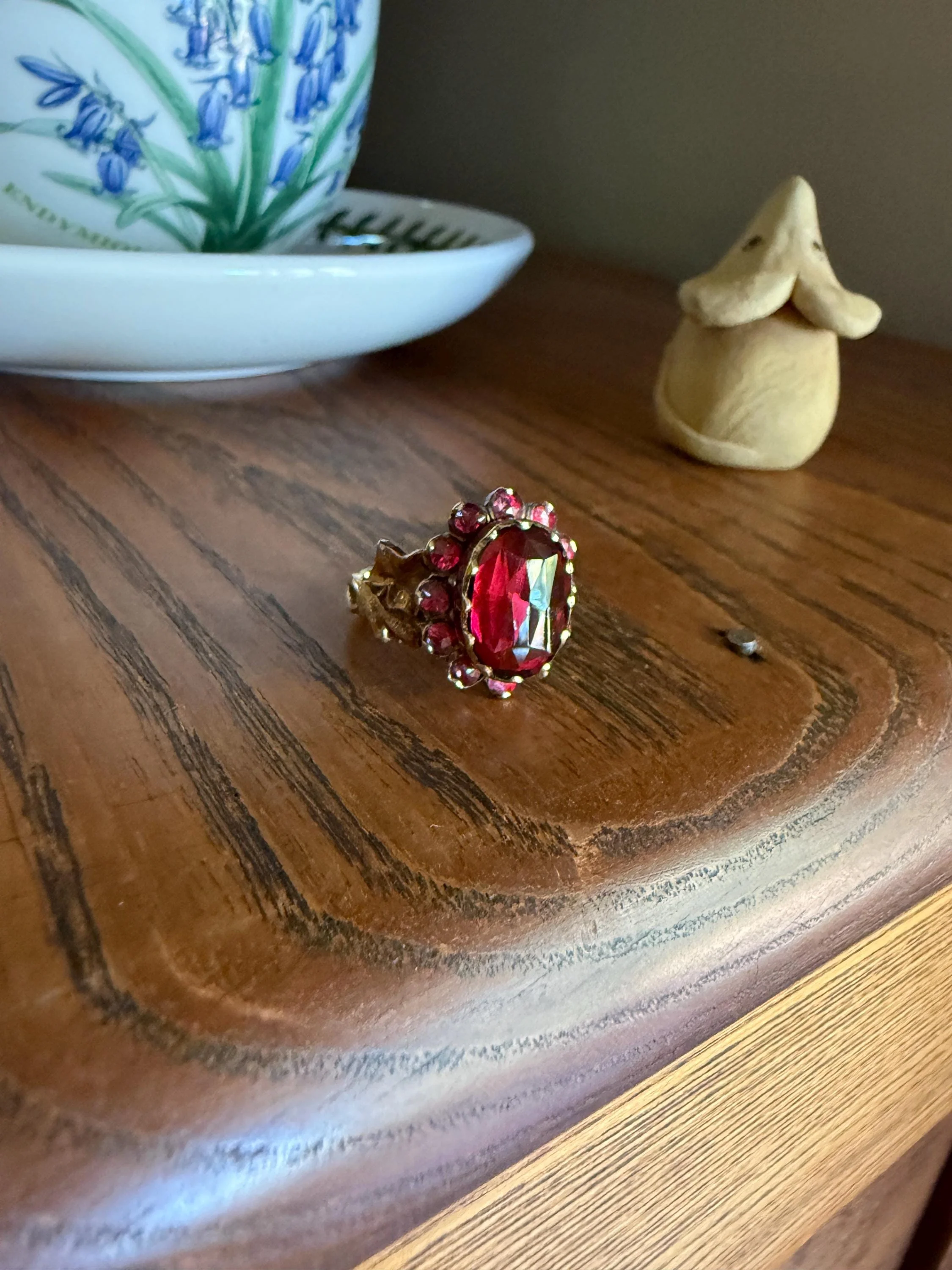 Antique Perpignan GARNET Oval Almandine Cluster Ring French VICTORIAN Era 18k Gold Vine Leaf - Image 3