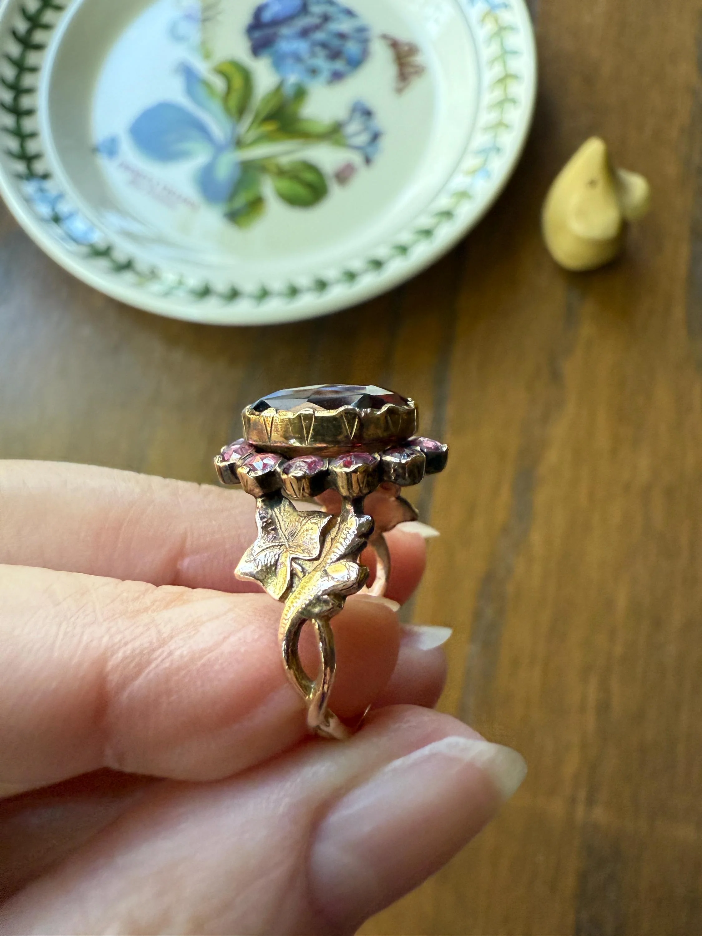 Antique Perpignan GARNET Oval Almandine Cluster Ring French VICTORIAN Era 18k Gold Vine Leaf - Image 4