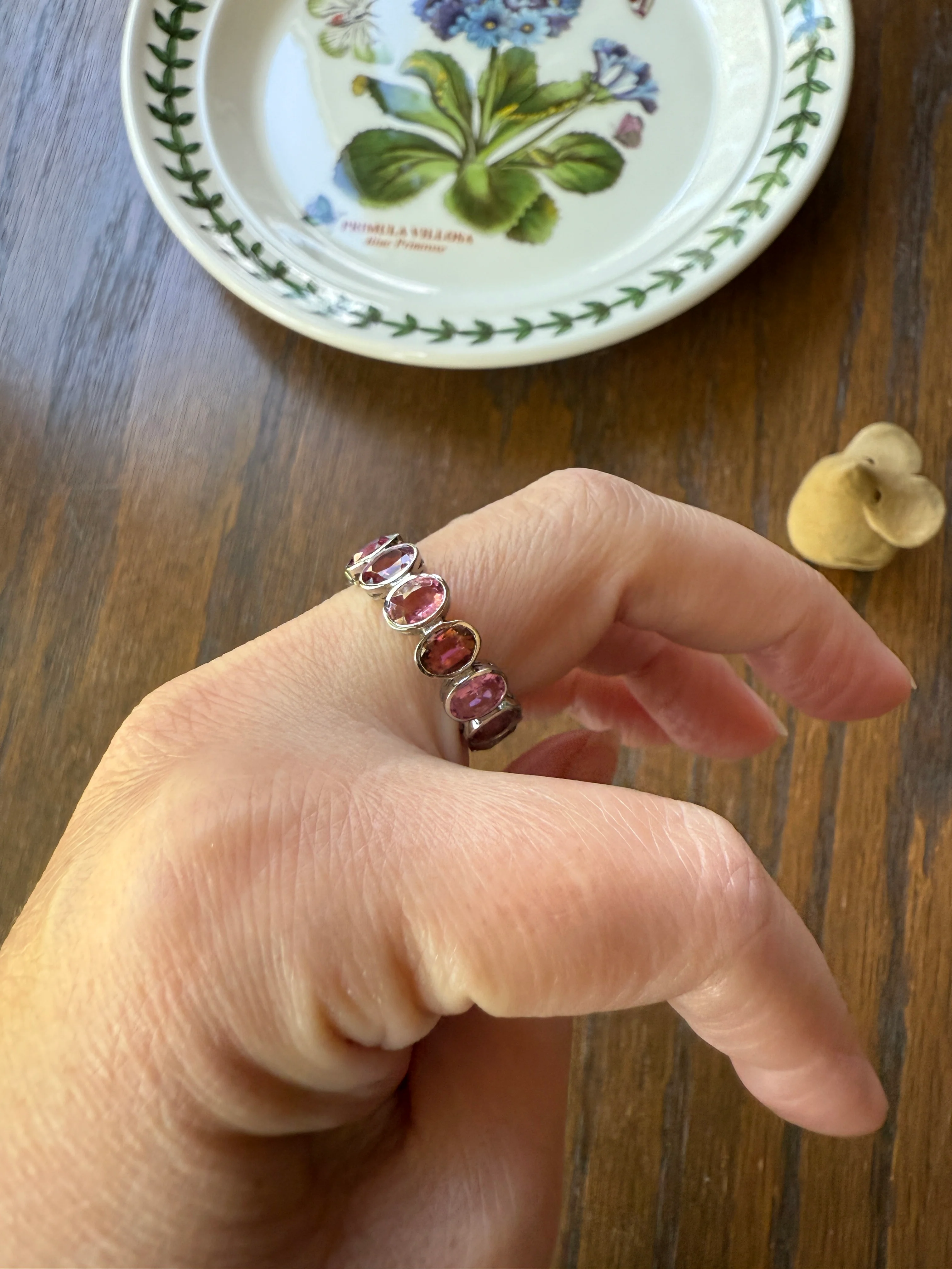 PINK TOURMALINE 5 Carats Natural French Vintage ETERNITY Ring 14k White Gold Wide Band Oval Pale Dusty Rose Light Dark Hue Chunky Stacker - Image 19