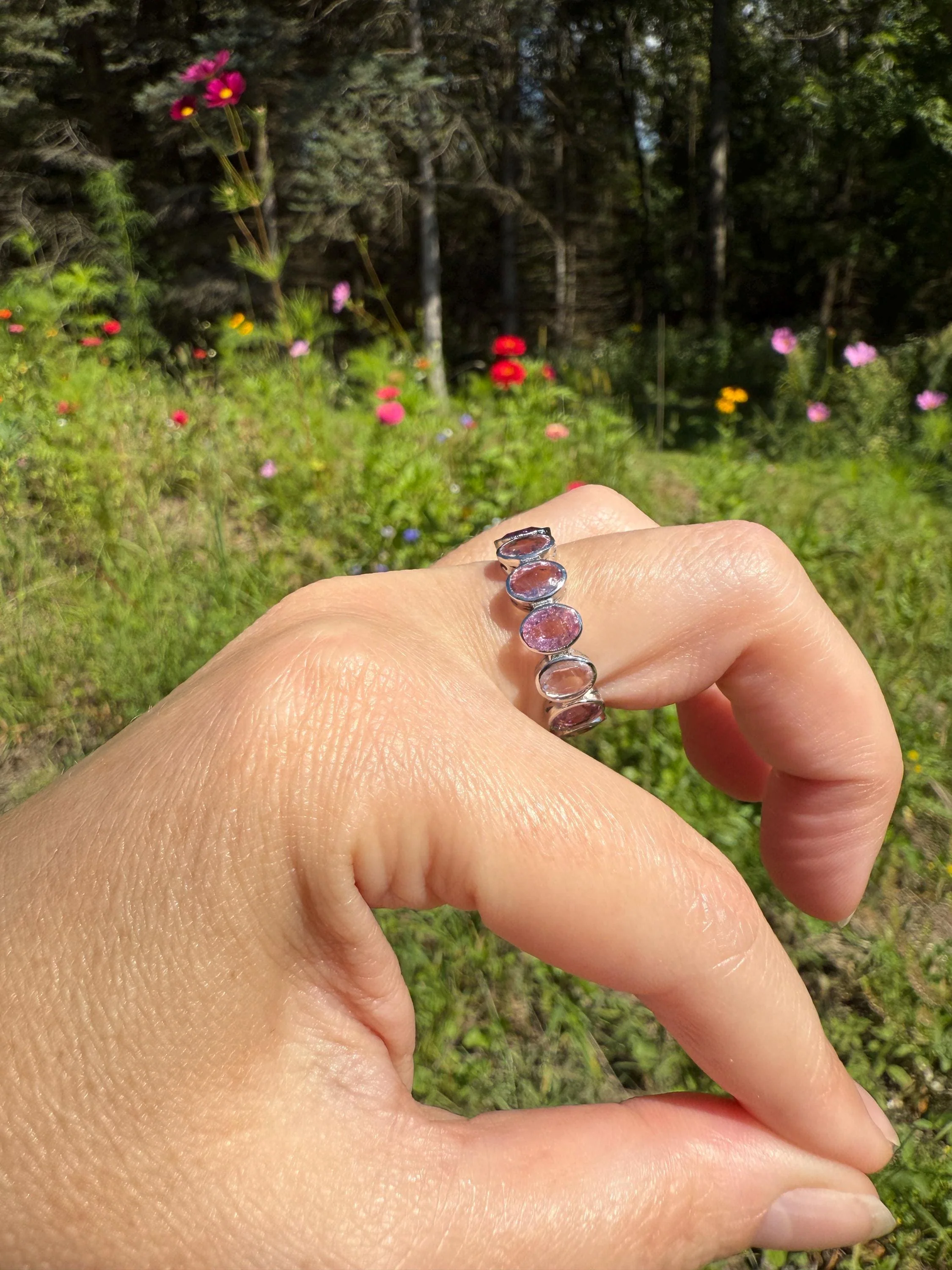 PINK TOURMALINE 5 Carats Natural French Vintage ETERNITY Ring 14k White Gold Wide Band Oval Pale Dusty Rose Light Dark Hue Chunky Stacker - Image 3