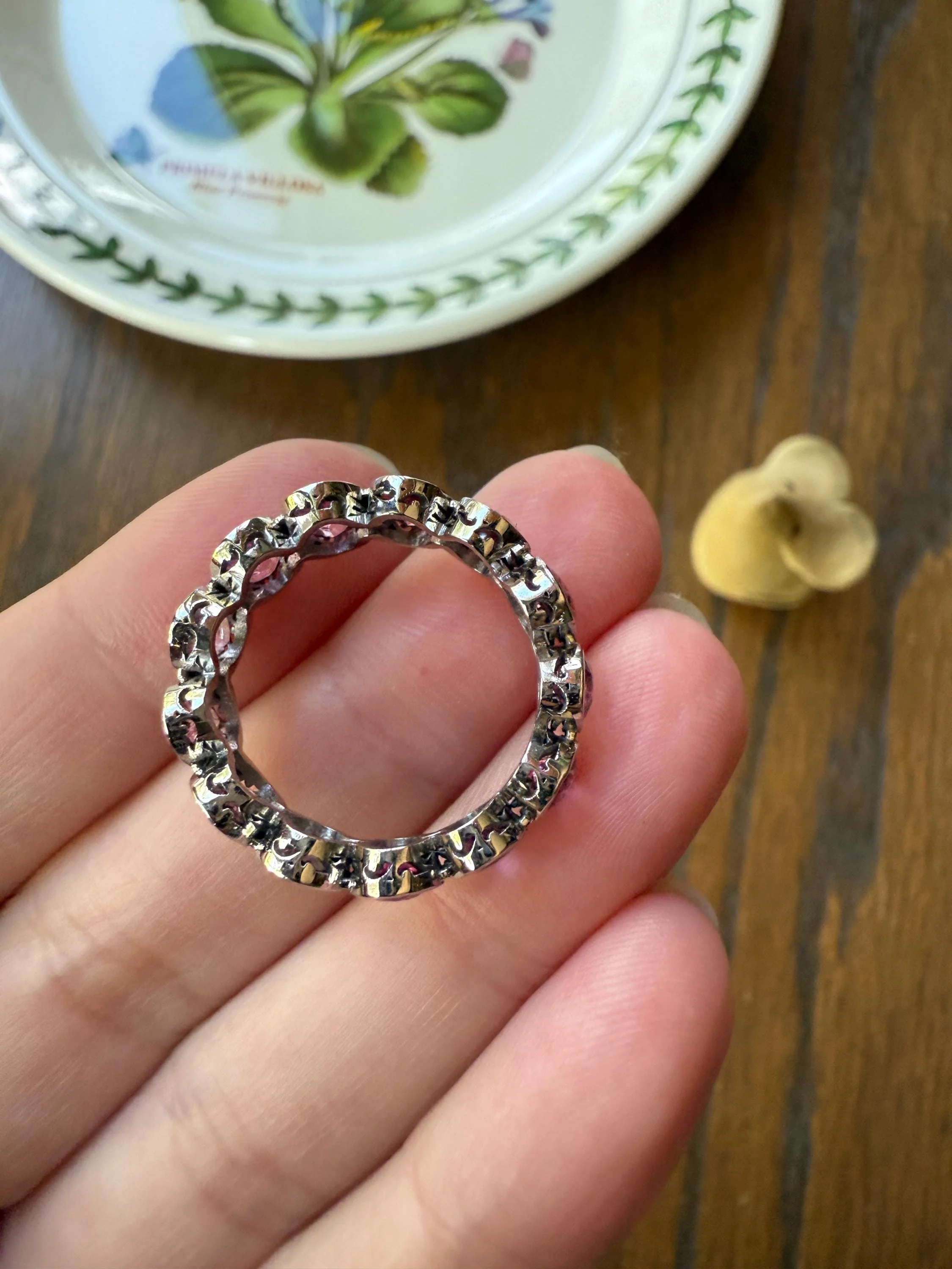 PINK TOURMALINE 5 Carats Natural French Vintage ETERNITY Ring 14k White Gold Wide Band Oval Pale Dusty Rose Light Dark Hue Chunky Stacker - Image 9