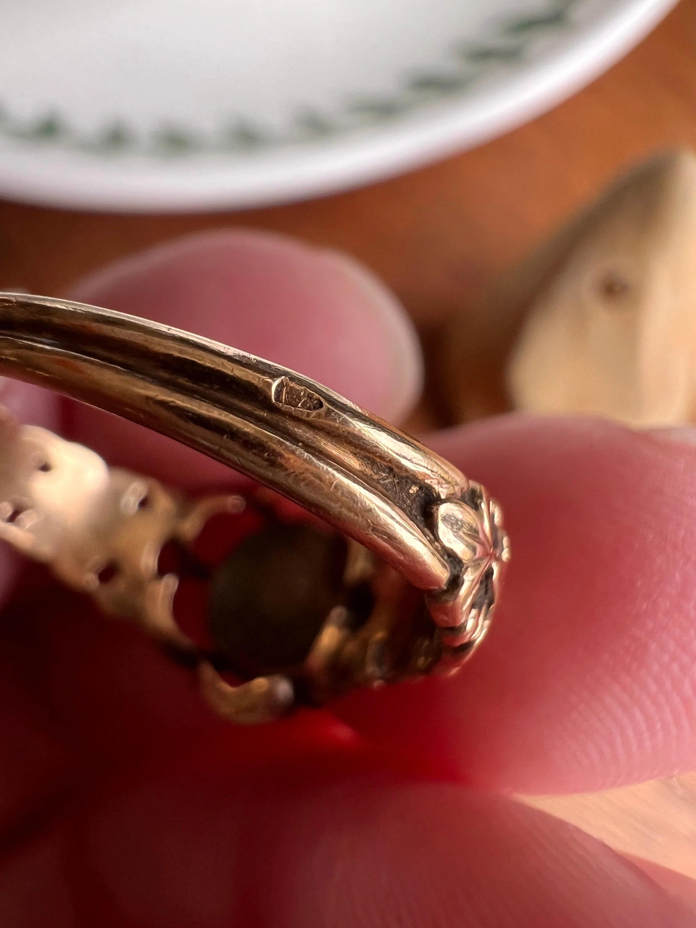 RARE 1700s Chiffre Triangle Rose Cut DIAMOND Ring French ANTiQUE Cobblestone Cluster Buttercup 18k Gold Fleur de Lis Victorian Band - Image 15