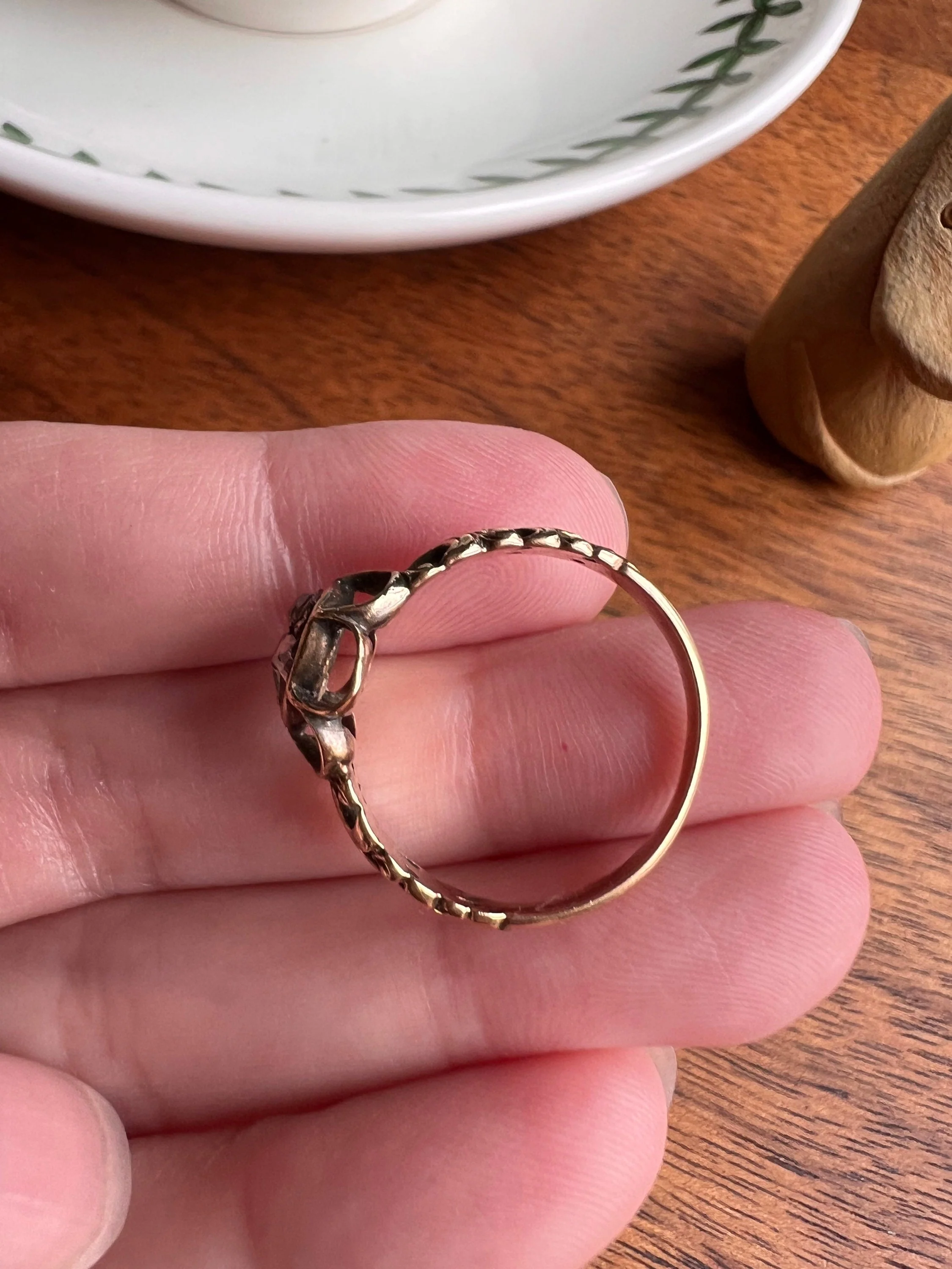 RARE 1700s Chiffre Triangle Rose Cut DIAMOND Ring French ANTiQUE Cobblestone Cluster Buttercup 18k Gold Fleur de Lis Victorian Band - Image 16
