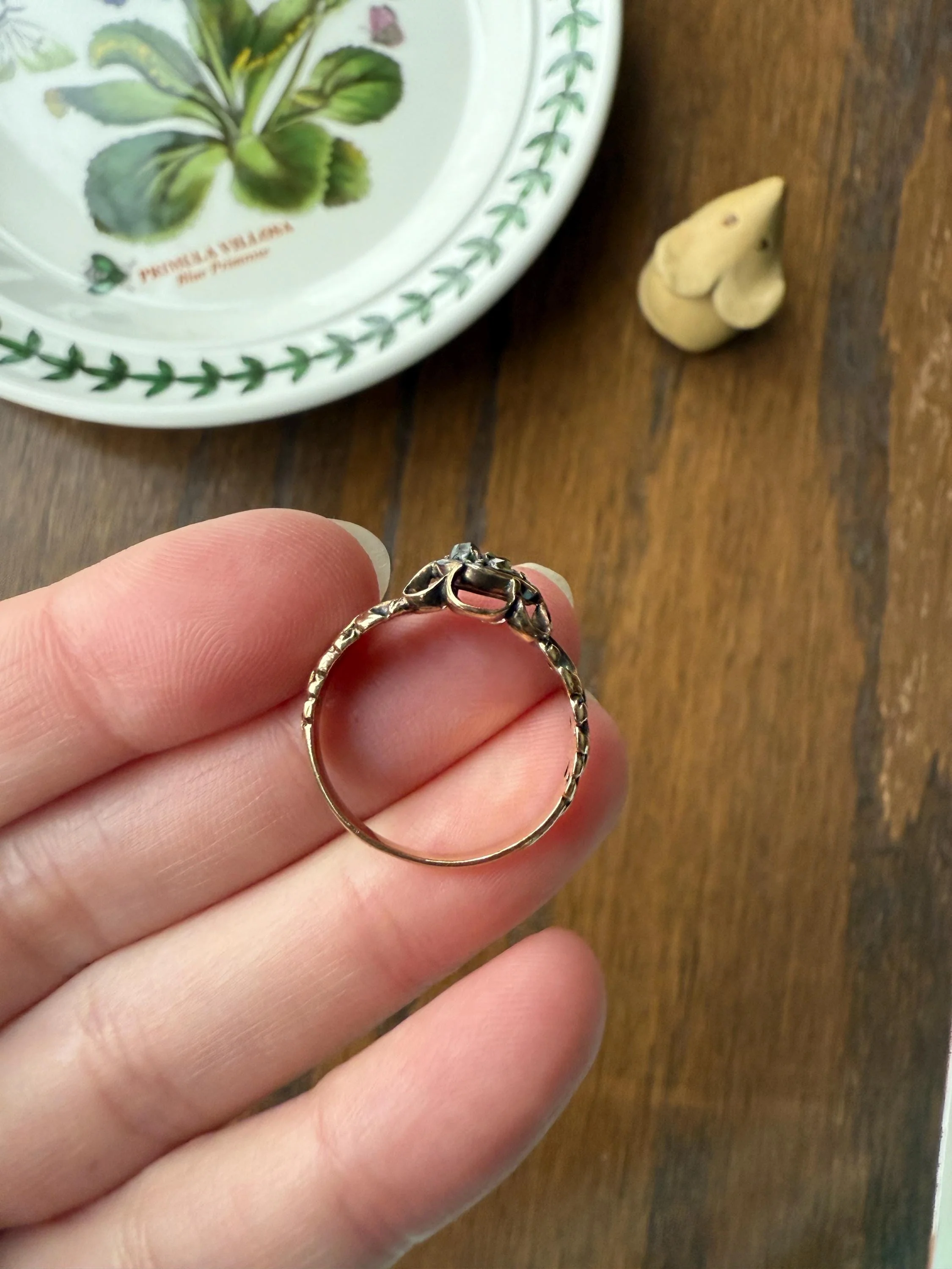 RARE 1700s Chiffre Triangle Rose Cut DIAMOND Ring French ANTiQUE Cobblestone Cluster Buttercup 18k Gold Fleur de Lis Victorian Band - Image 20