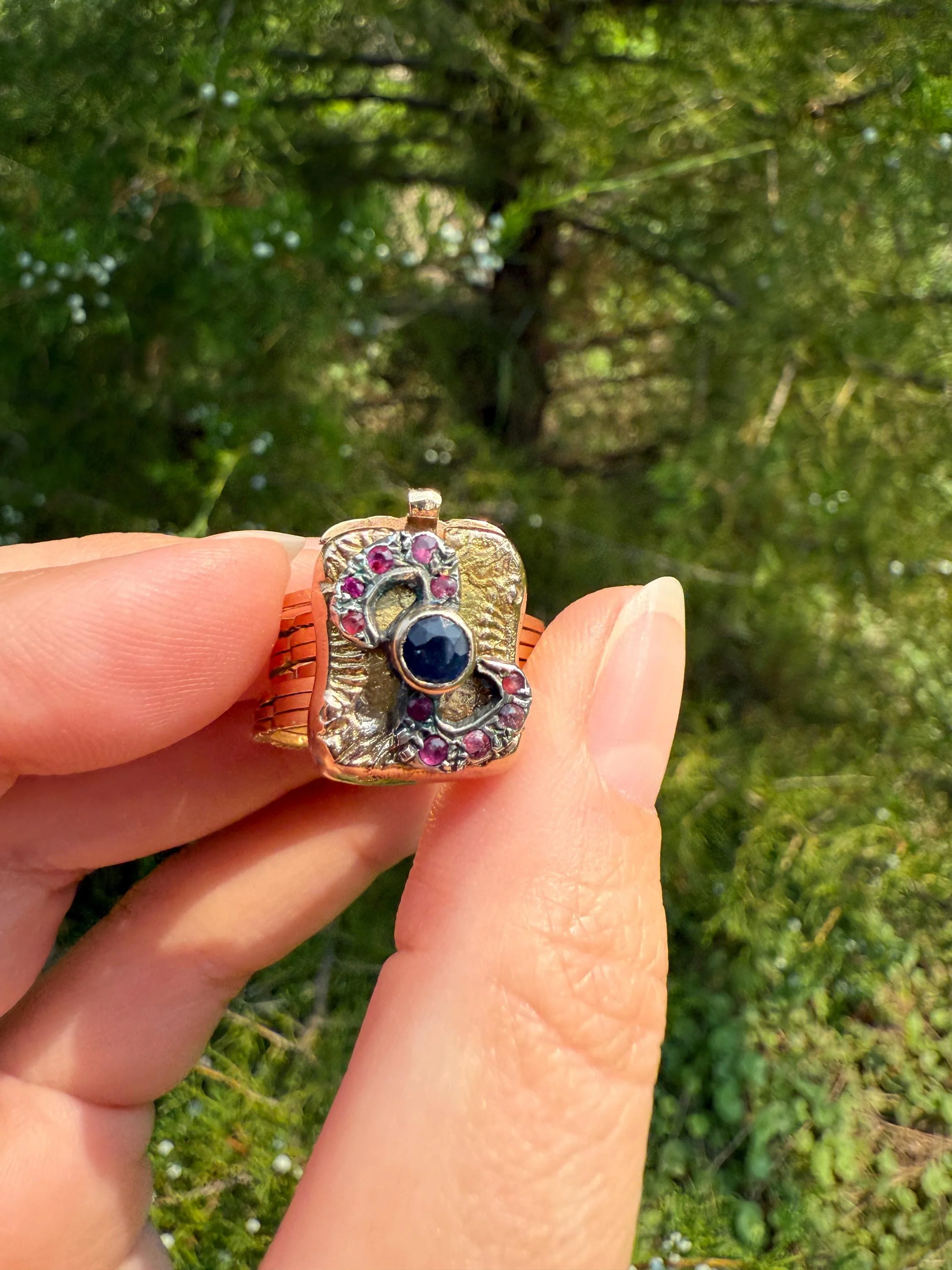 RARE 2 for 1 Convertible RING to BRACELET Surprise Antique Sapphire Ruby Bow 9k Gold Silver Top Clasp Expandable Secret - Image 6