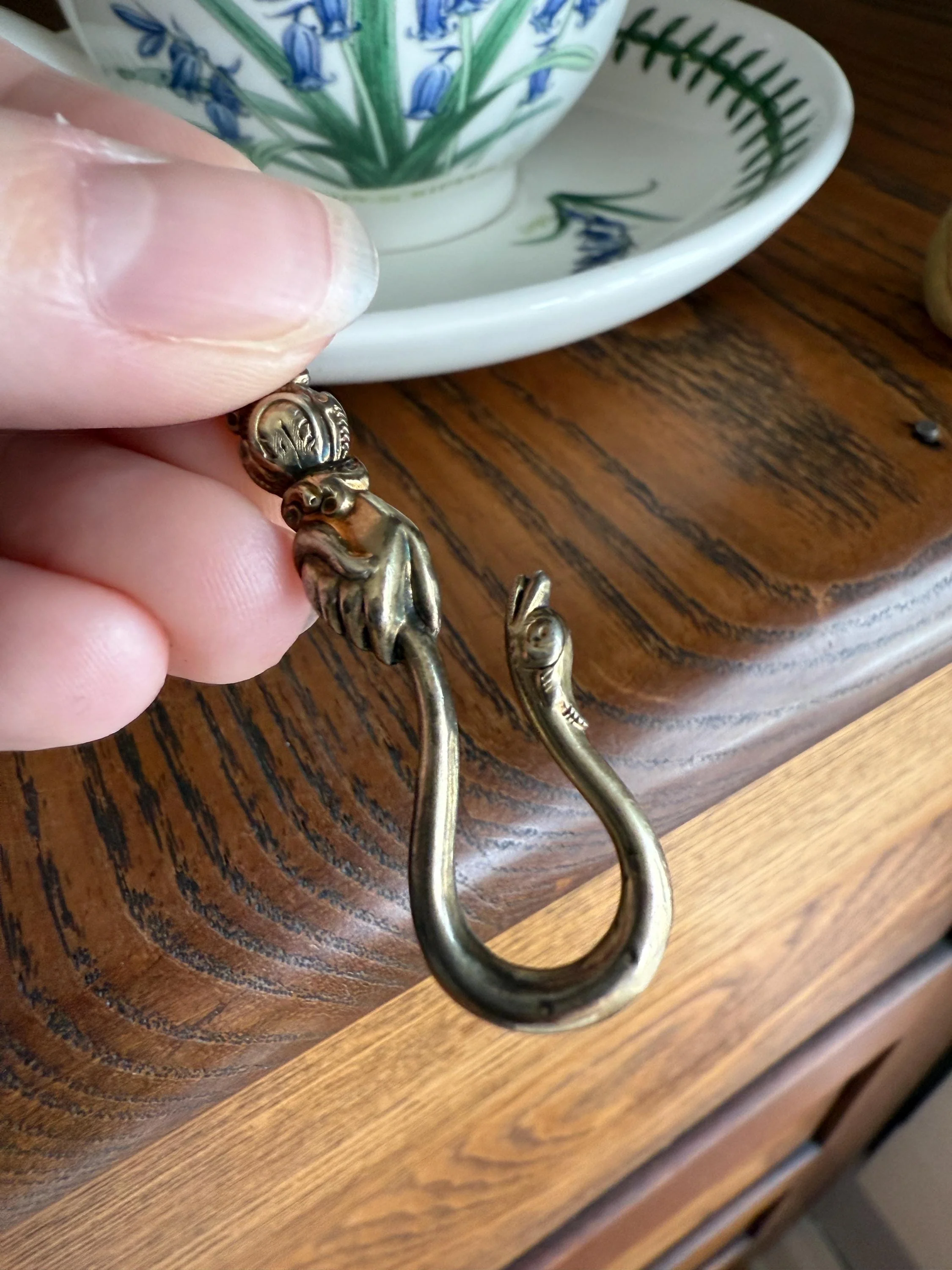 Rare ANTIQUE Hand Holding SNAKE Hook Pendant Holder Victorian Figural Parts Findings Gold Wash Gilt Metal Silver? Reversible 3D - Image 5