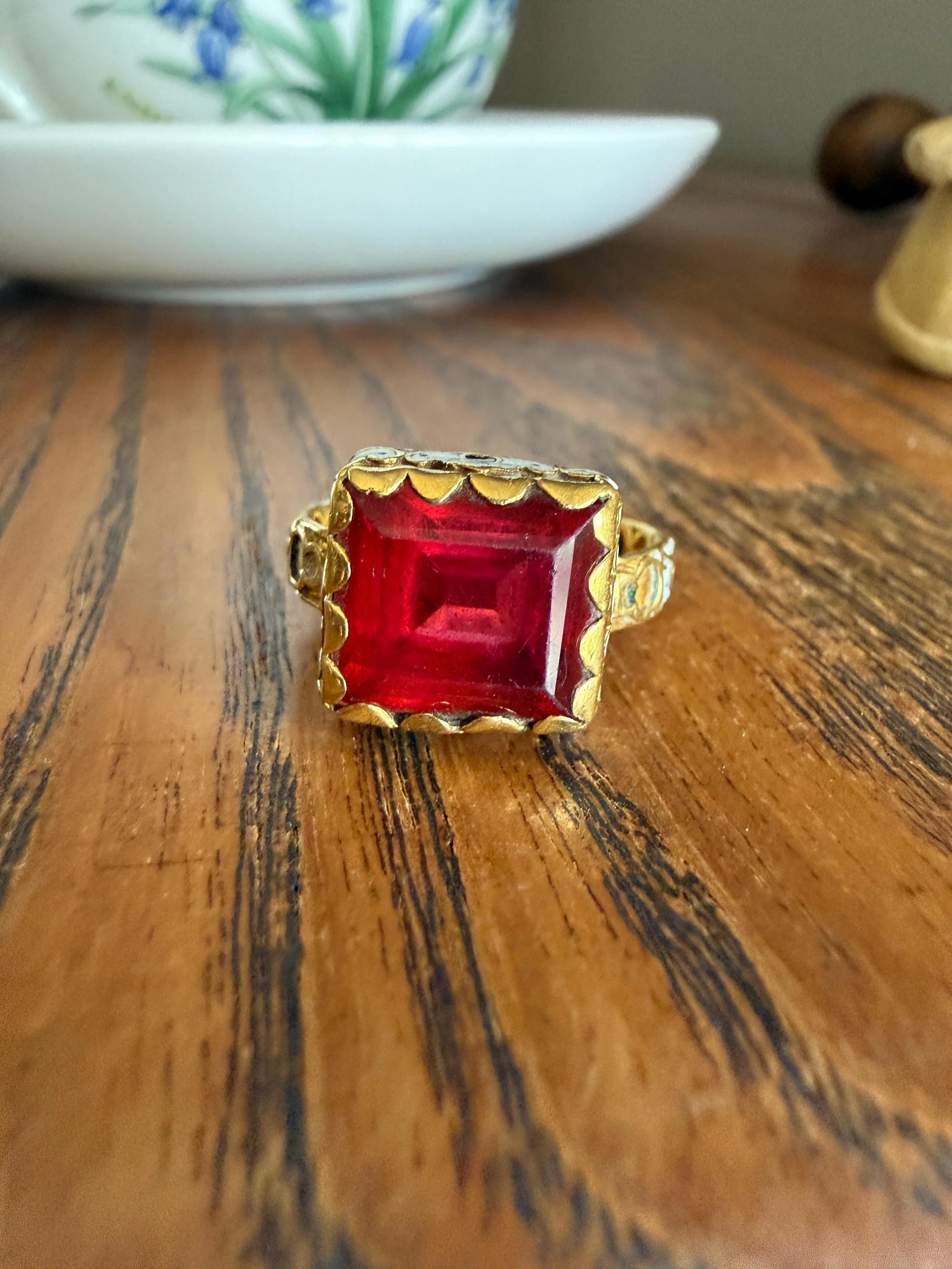 Rare Antique Pyramid Ring Enamel Vibrant Table Cut Red Paste Glass Faux Ruby 18 Gold French Bague Tombeau? Pie Crust Bezel Green Ring Butt - Image 12