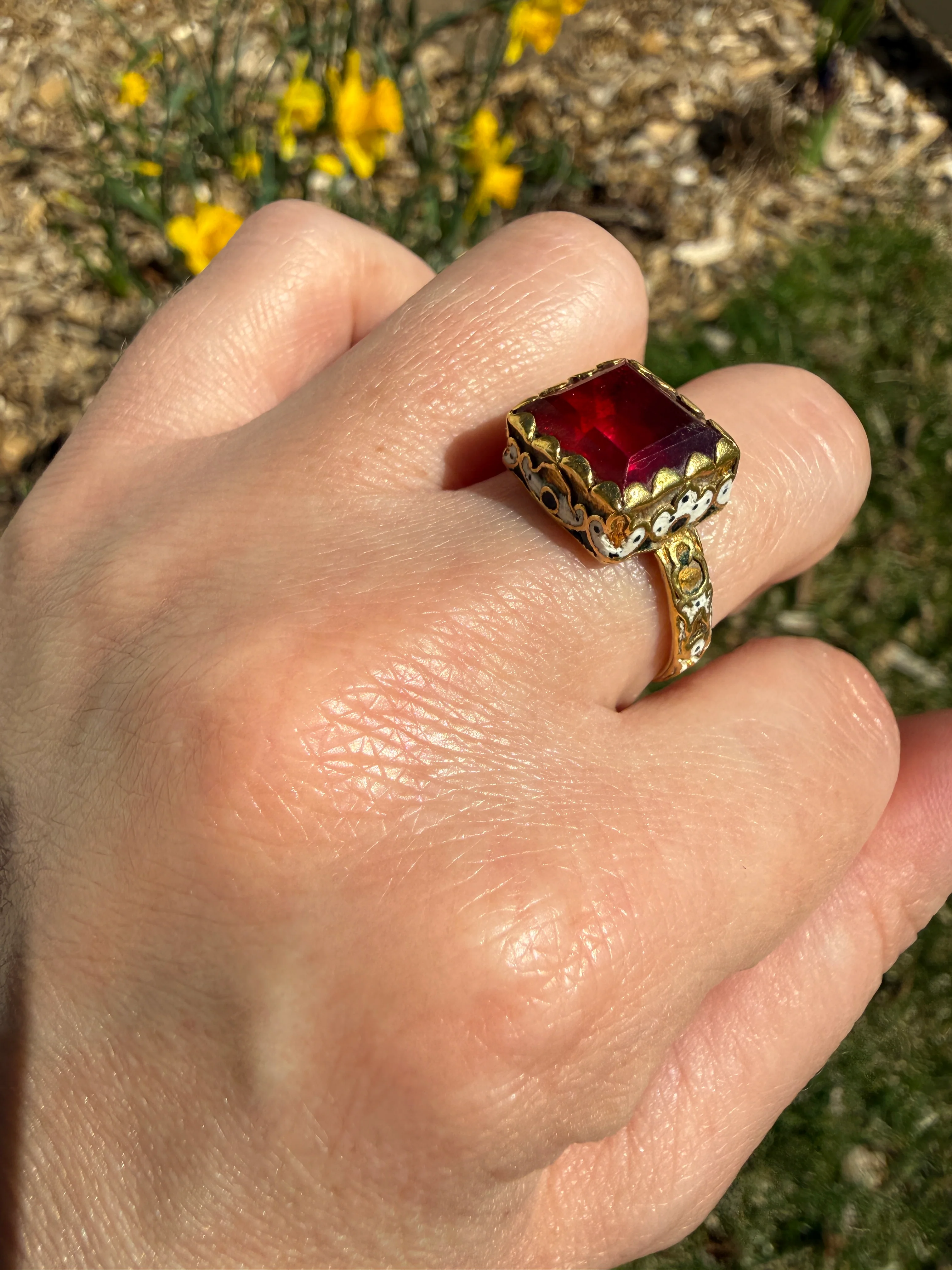 Rare Antique Pyramid Ring Enamel Vibrant Table Cut Red Paste Glass Faux Ruby 18 Gold French Bague Tombeau? Pie Crust Bezel Green Ring Butt - Image 22