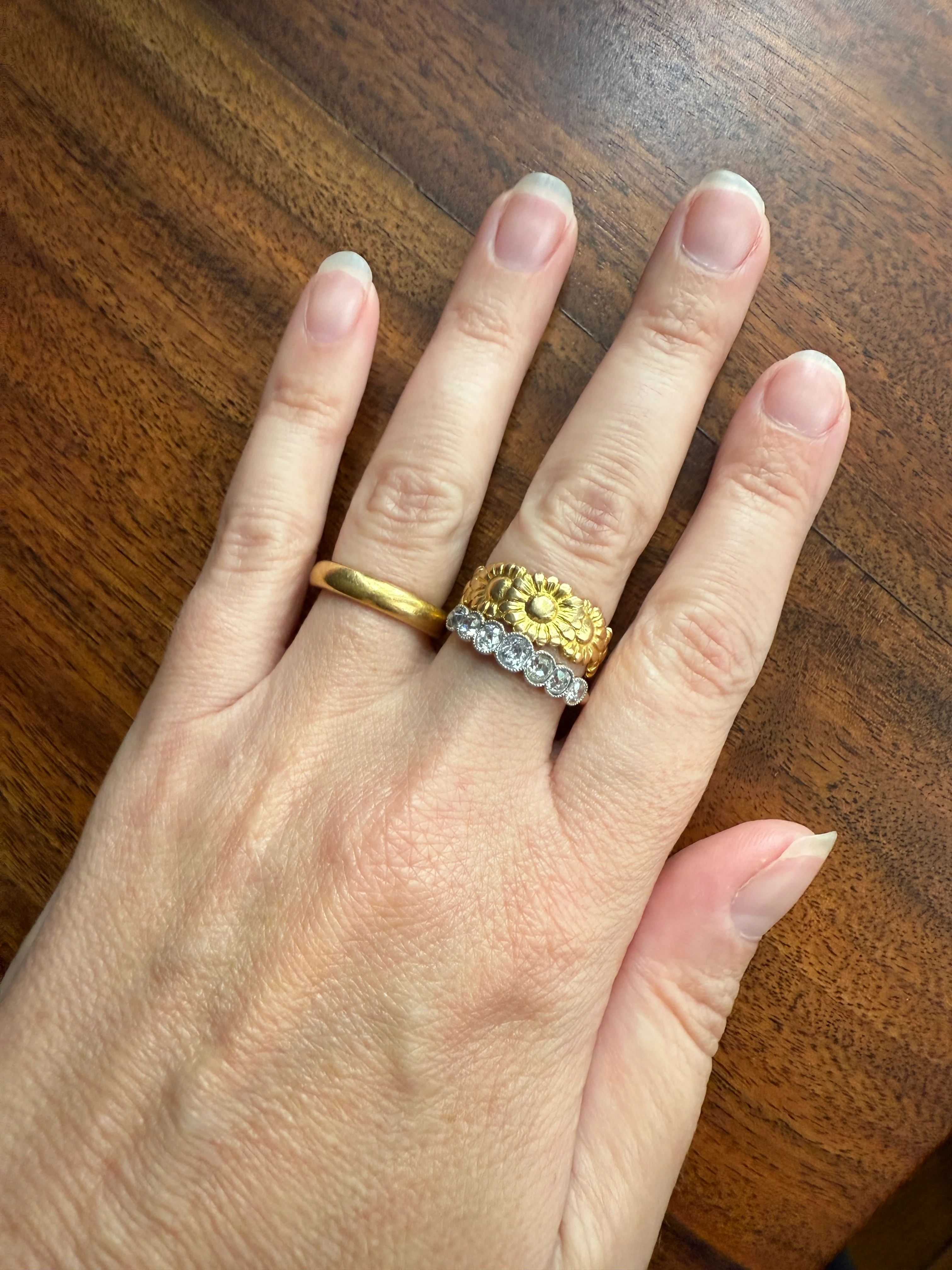 Rare Daisy Chain French Antique Figural 18k Gold Ring Floral Art Nouveau Belle Epoque 7 Flower Wide Wedding Eternity Band Stacker - Image 11