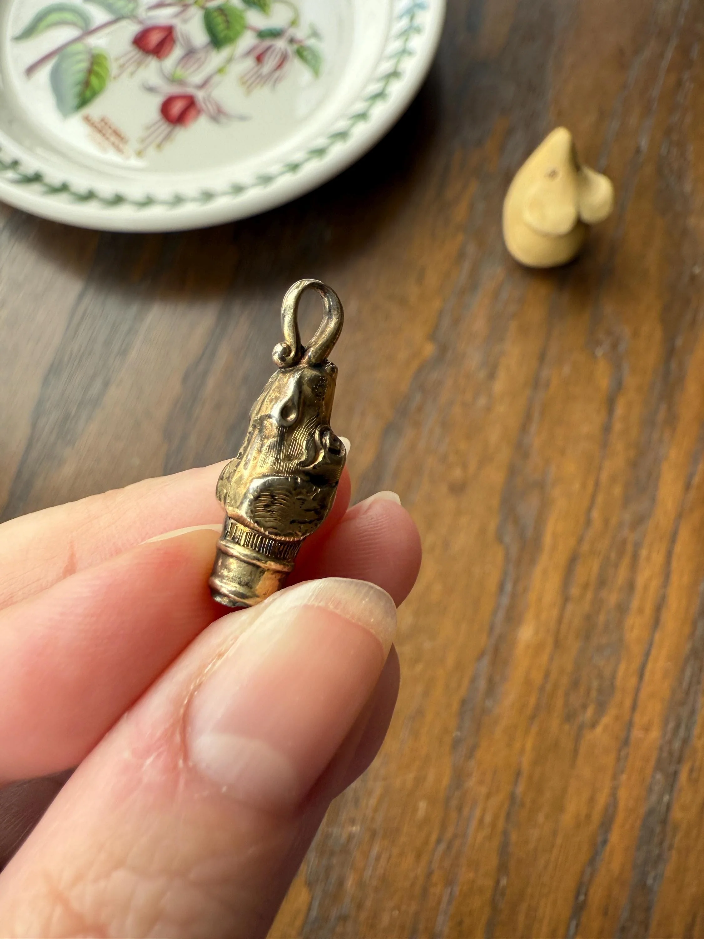 Rare DOG Head Pendant Holder Fob Victorian Figural Parts Findings Gold Wash Gilt Metal Silver? Reversible 3D - Image 11