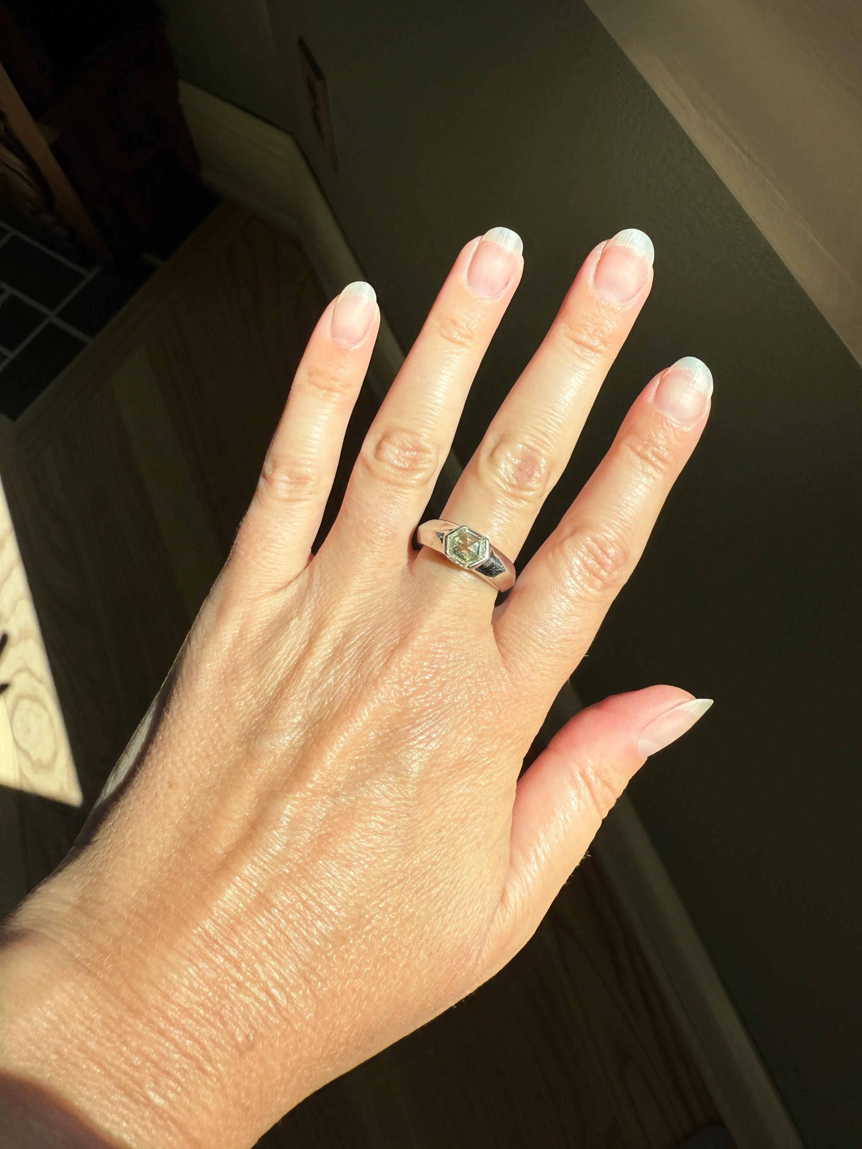 Rare HEXAGON Natural Diamond Pale Yellow French Vintage 18k White Gold Gypsy Ring 9.1g Chunky Sturdy Stacker Unisex Step Cut Beveled Band - Image 17