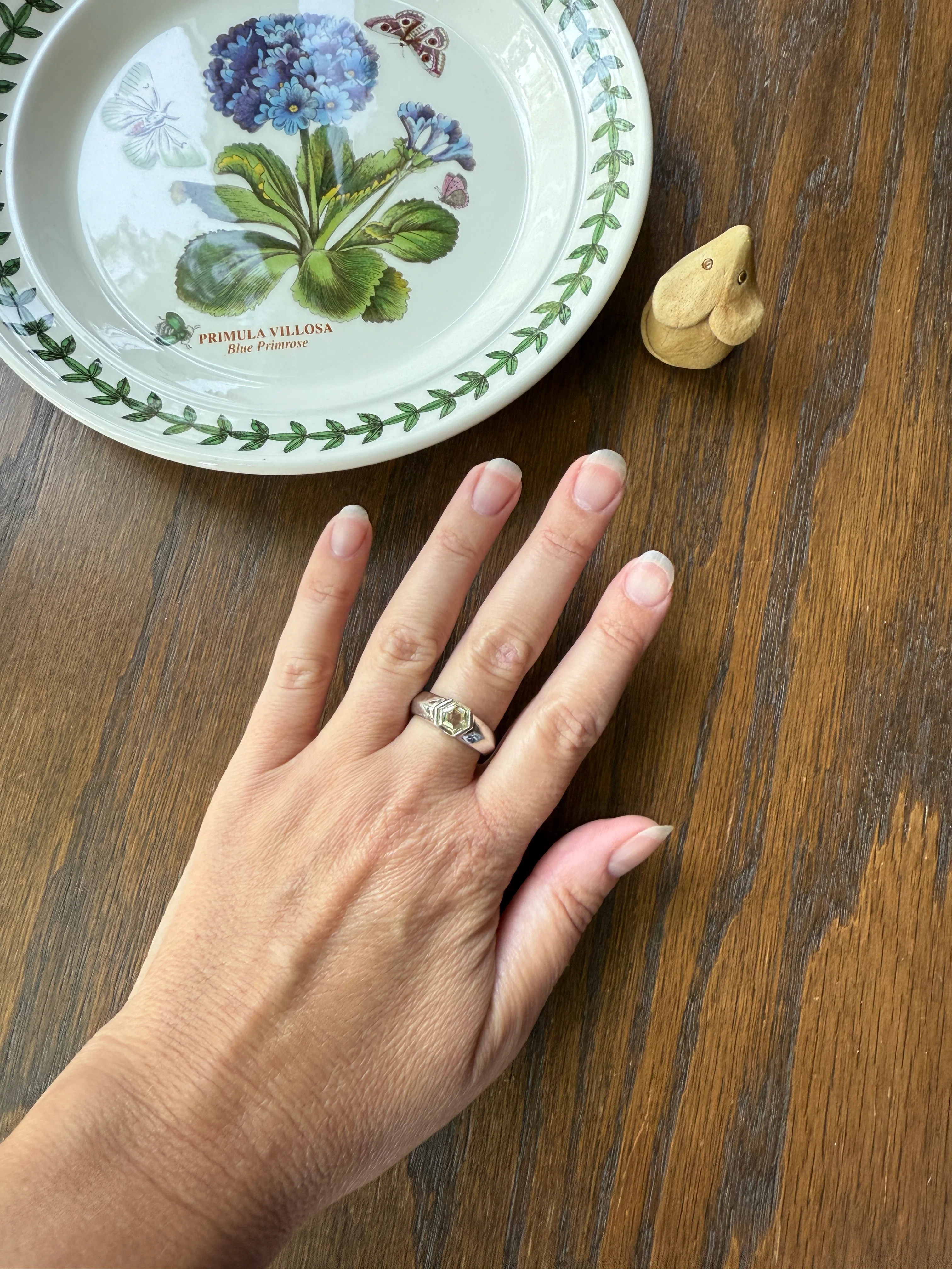 Rare HEXAGON Natural Diamond Pale Yellow French Vintage 18k White Gold Gypsy Ring 9.1g Chunky Sturdy Stacker Unisex Step Cut Beveled Band - Image 20