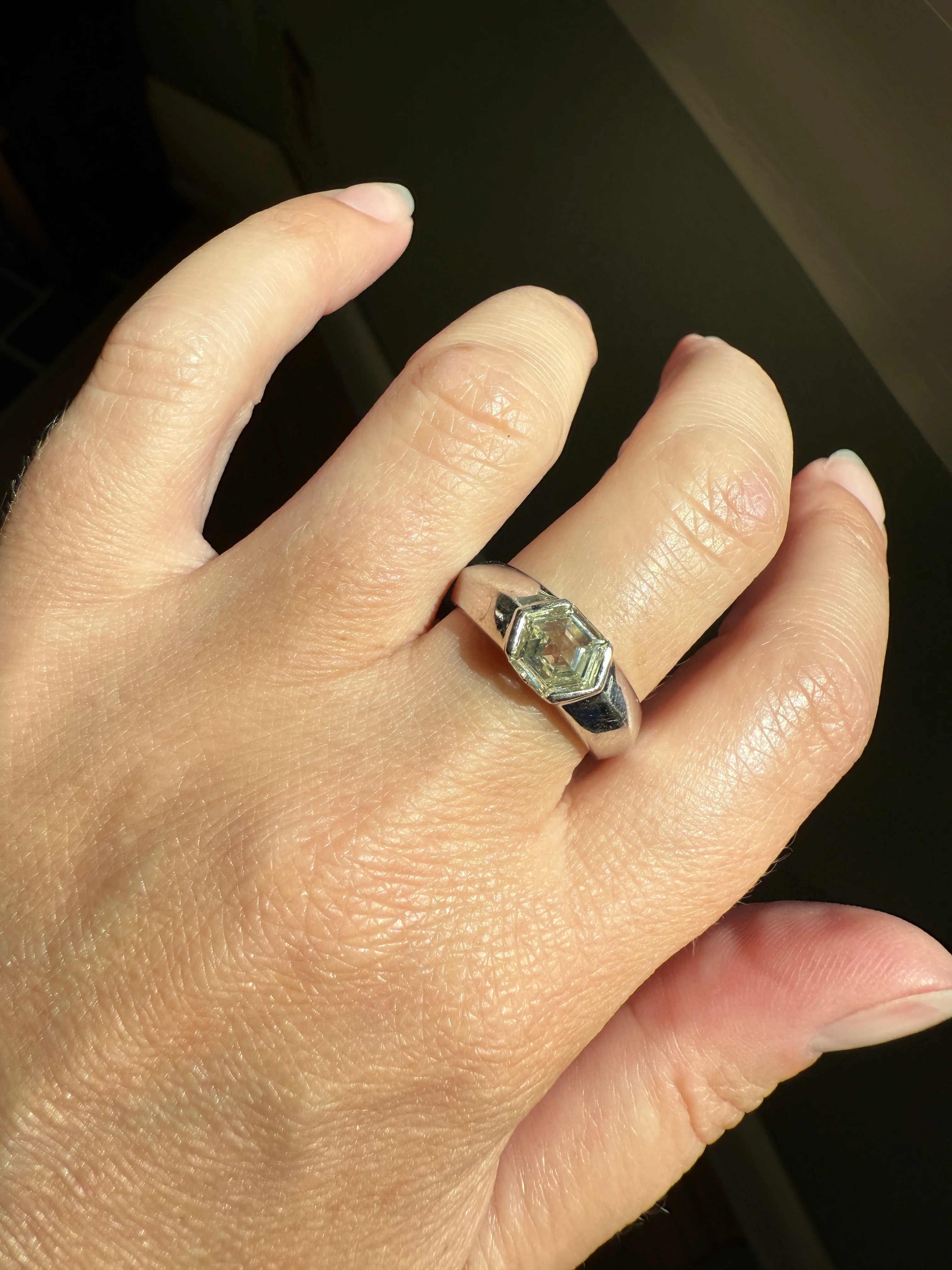 Rare HEXAGON Natural Diamond Pale Yellow French Vintage 18k White Gold Gypsy Ring 9.1g Chunky Sturdy Stacker Unisex Step Cut Beveled Band - Image 21