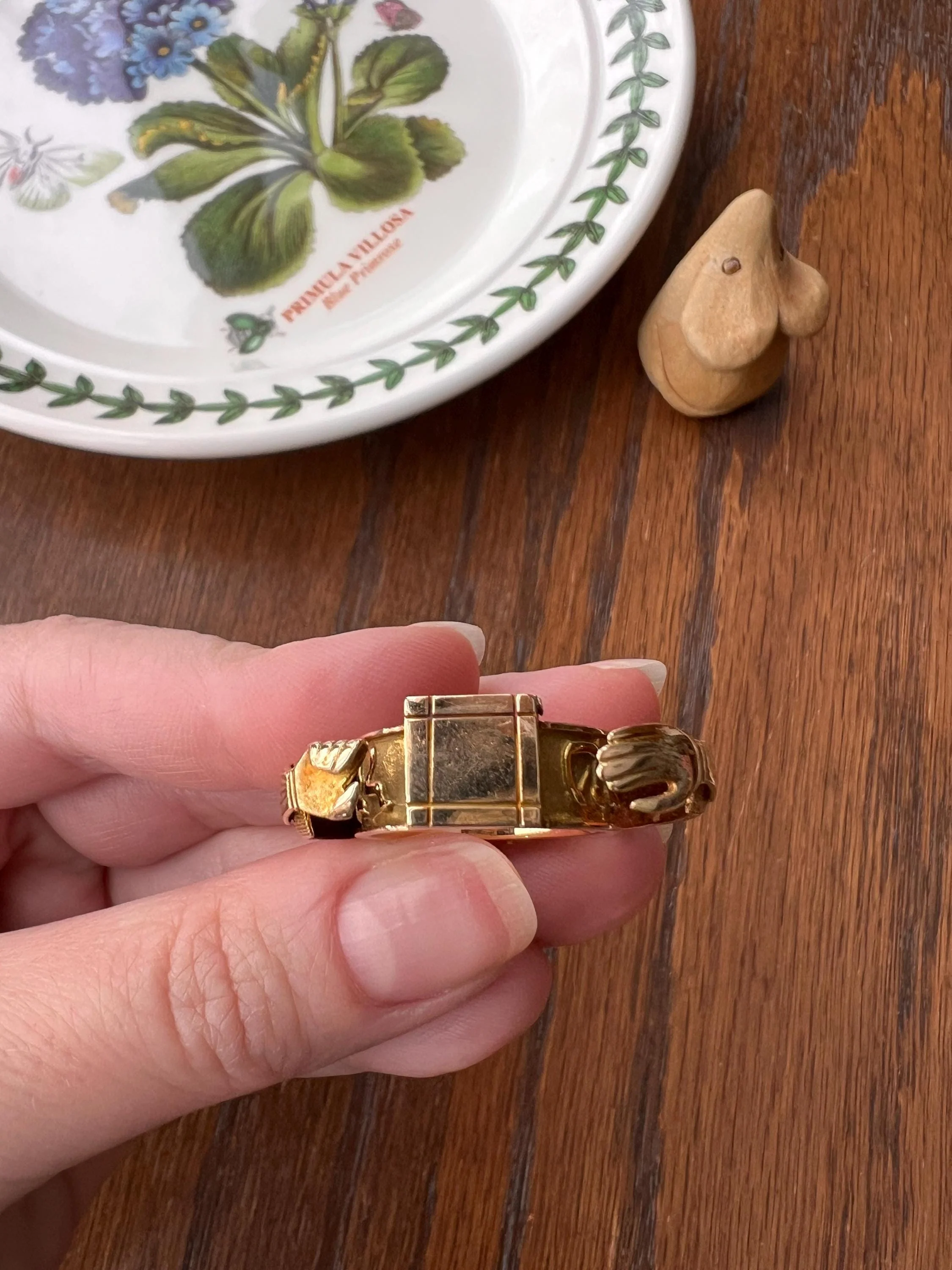 Rare Mazel Tov FEDE Hands Gimmel LOCKET Ring OPENING Secret Panel Doors Vintage to Antique 18k Gold - Image 3