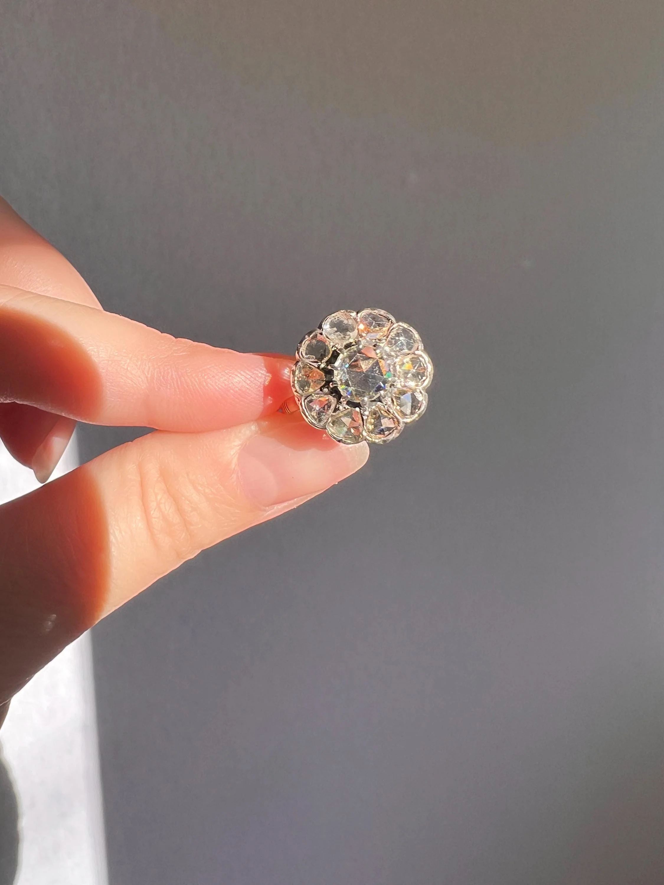 Rare Open Back Antique 1.7 CARAT Rose Cut DIAMOND Clear Disco Daisy Cluster Ring French 18k Gold - Image 9