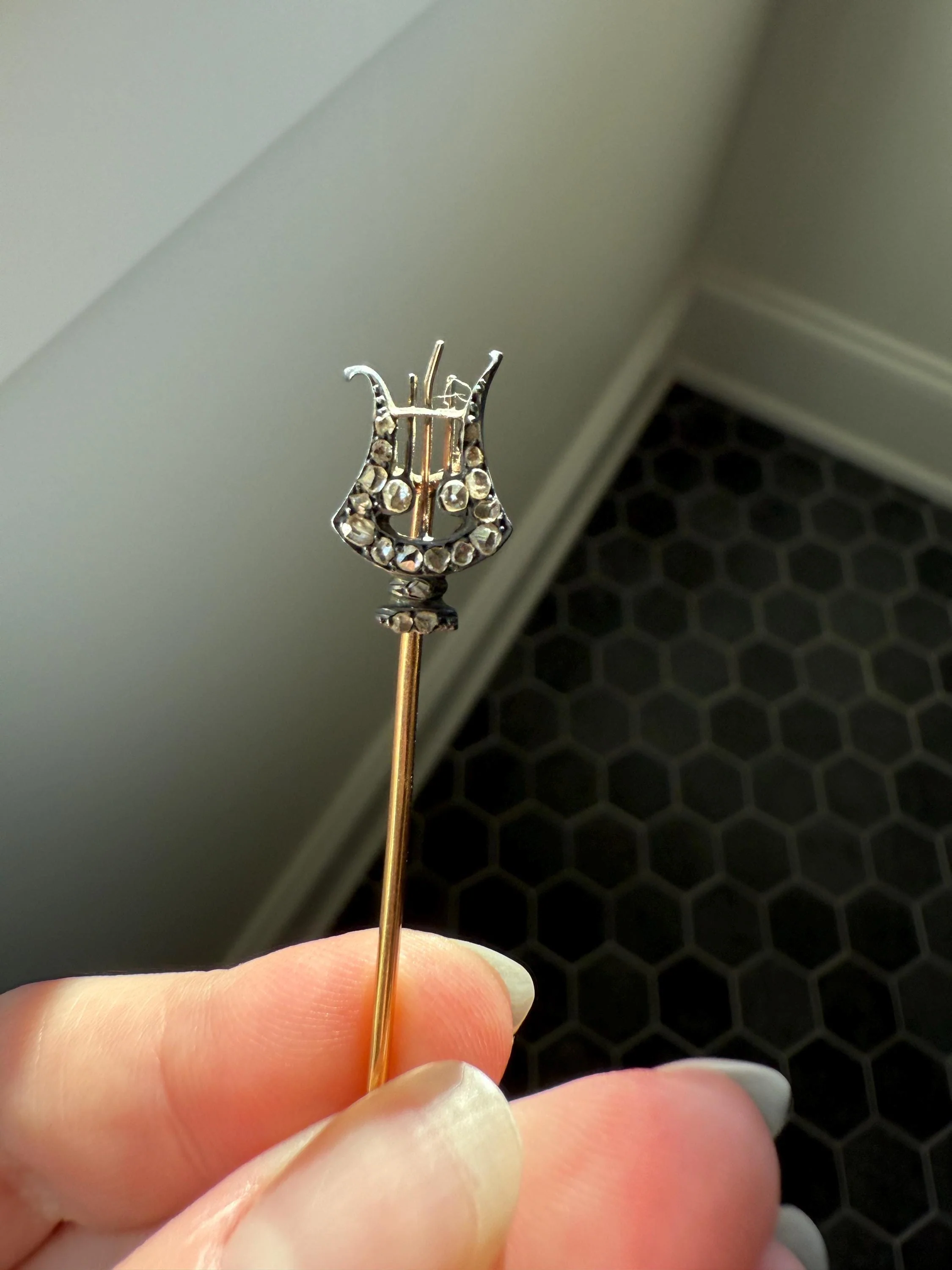 Rose Cut Diamond Encrusted Antique Stick Pin - Harp Lyre Trident Pendant Charm Conversion? 18k Gold & Silver - Image 4