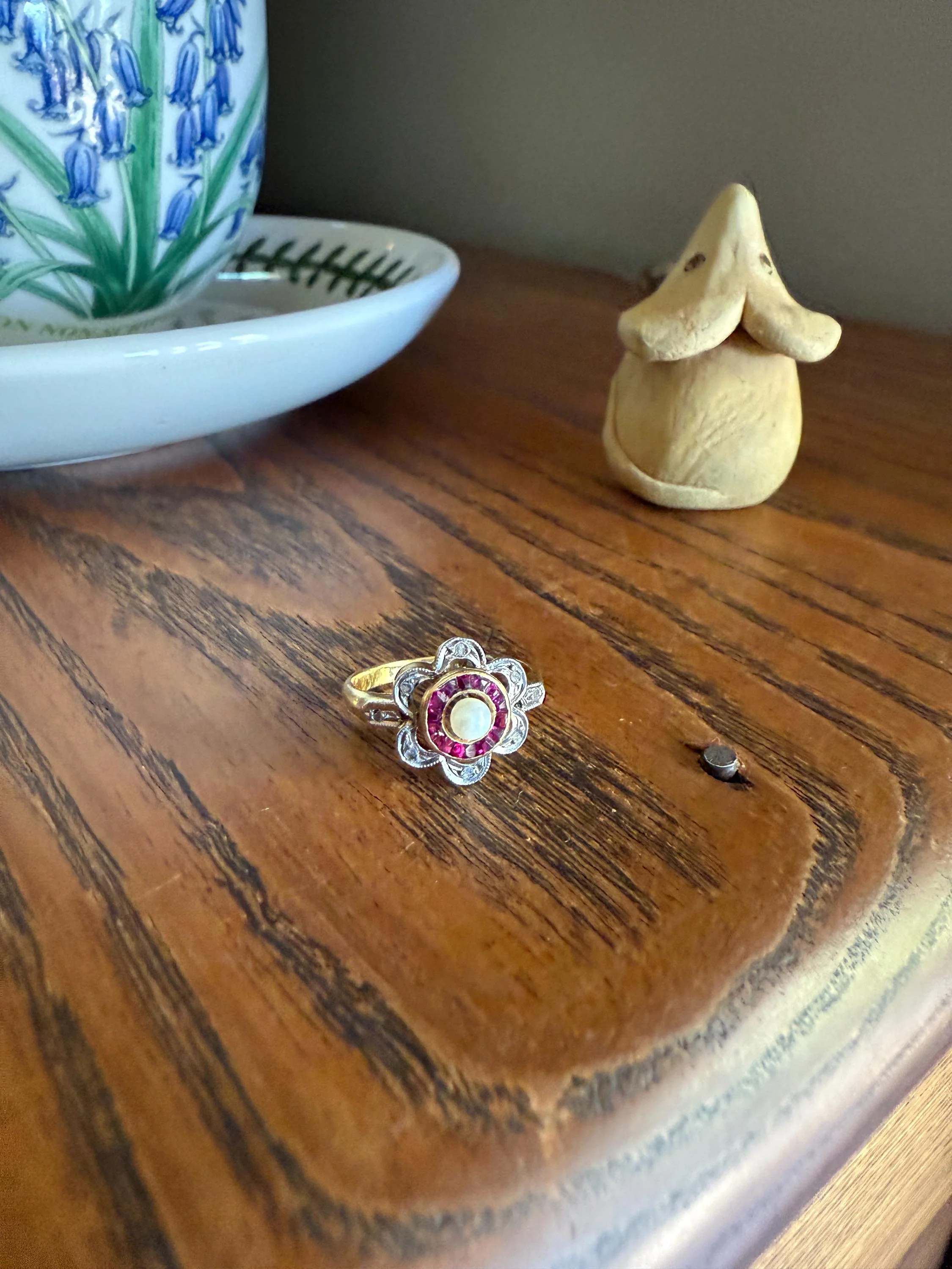 Ruby HALO Ring Scalloped 18k Gold Antique Pearl Rose Cut Diamond Pink Red Dainty Ring French Belle Epoque Stacker Pinky Midi - Image 4