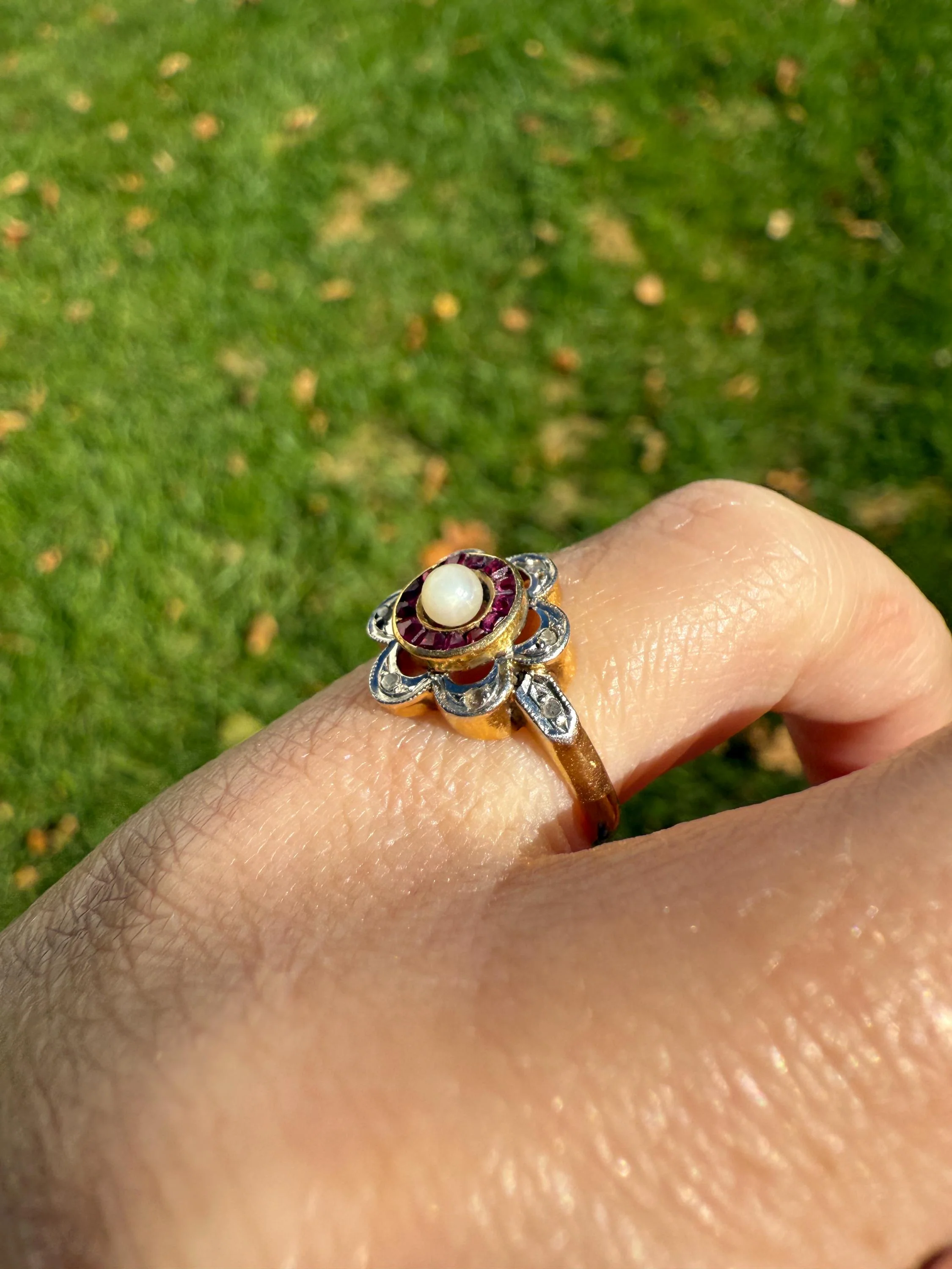 Ruby HALO Ring Scalloped 18k Gold Antique Pearl Rose Cut Diamond Pink Red Dainty Ring French Belle Epoque Stacker Pinky Midi - Image 5