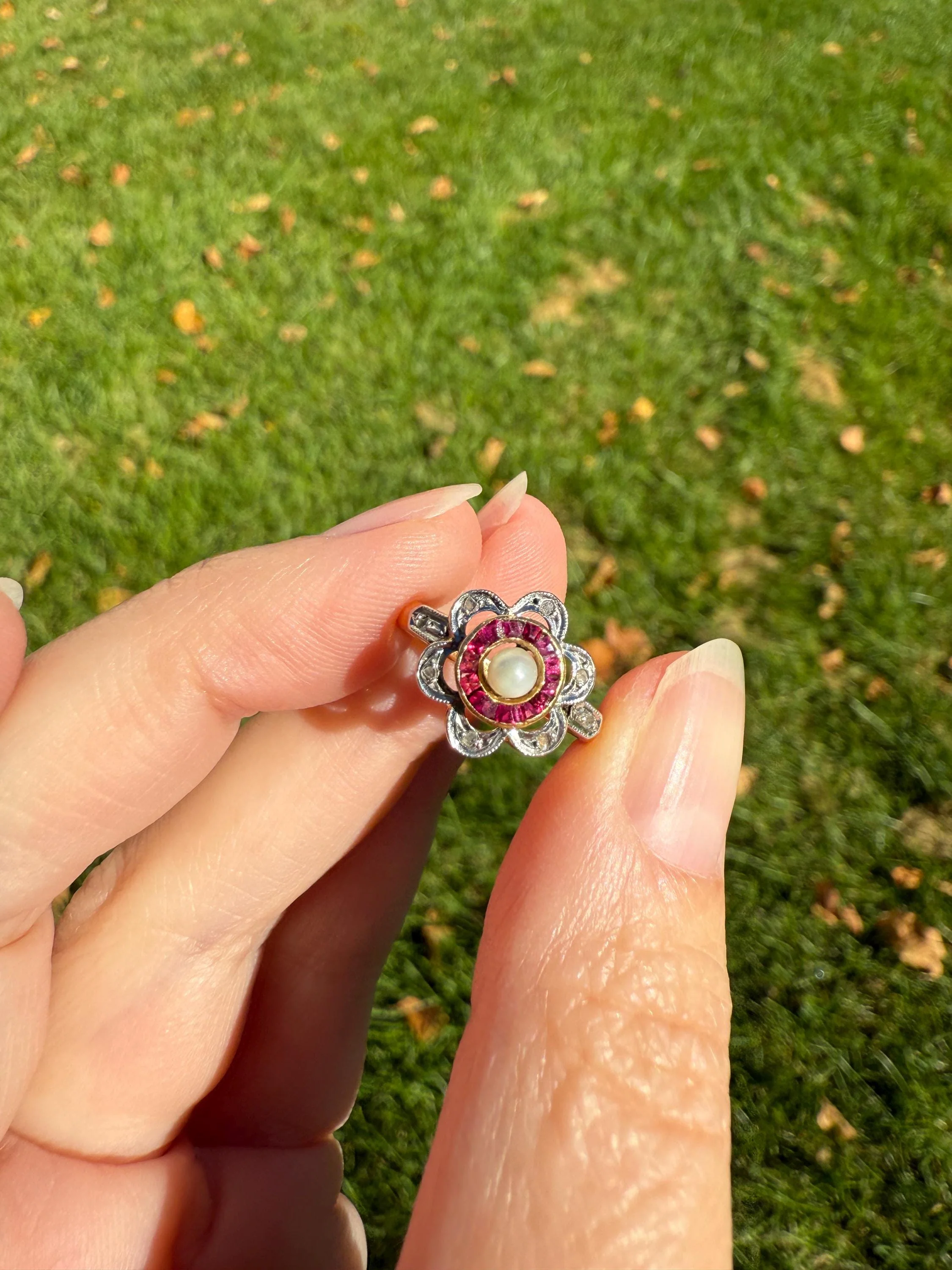 Ruby HALO Ring Scalloped 18k Gold Antique Pearl Rose Cut Diamond Pink Red Dainty Ring French Belle Epoque Stacker Pinky Midi - Image 6