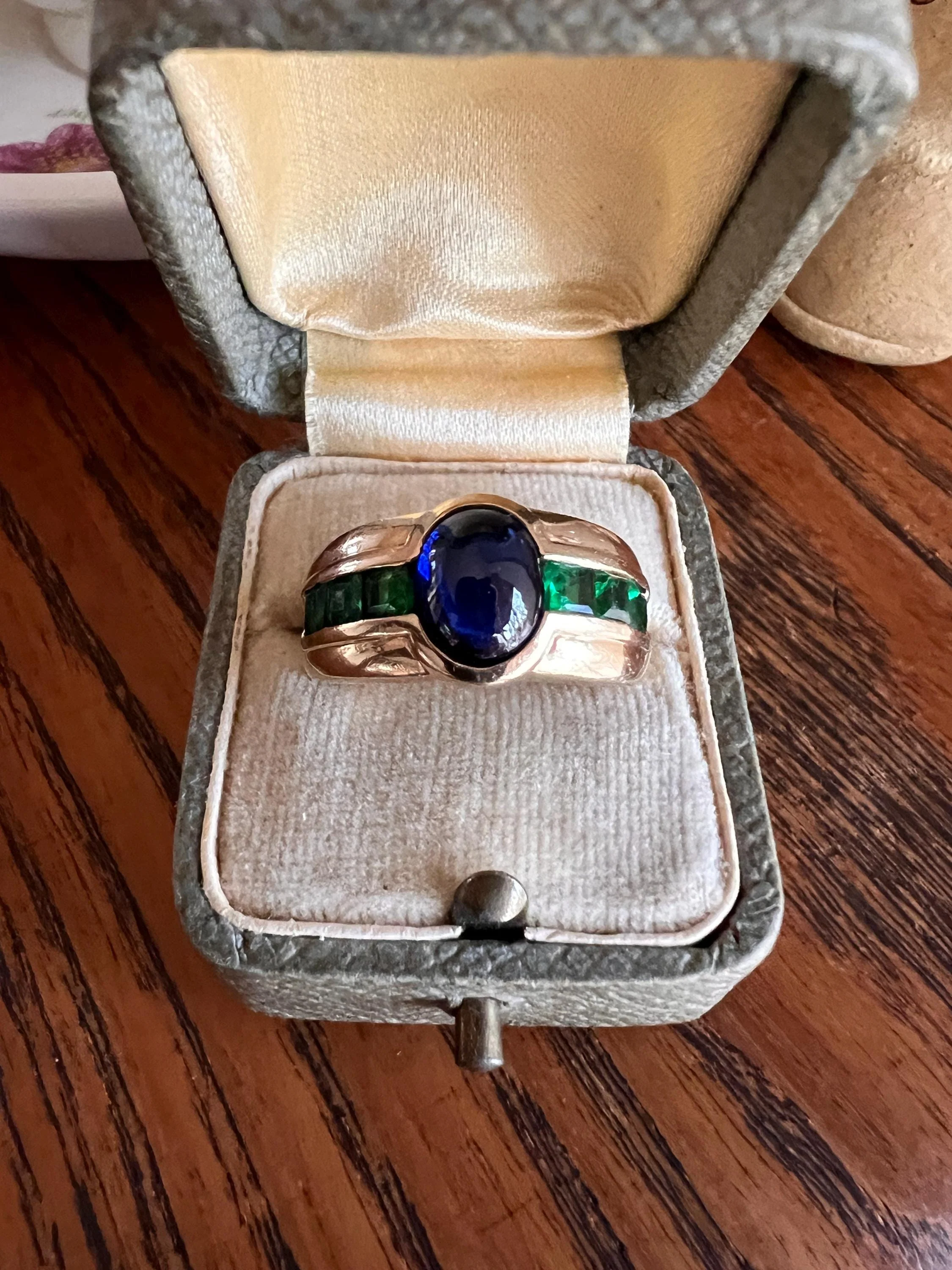 SAPPHIRE Green Paste Emerald Gypsy Ring Chunky French Vintage 14k Gold Solid Domed Cabochon Square Carre Line Band Blue - Image 2