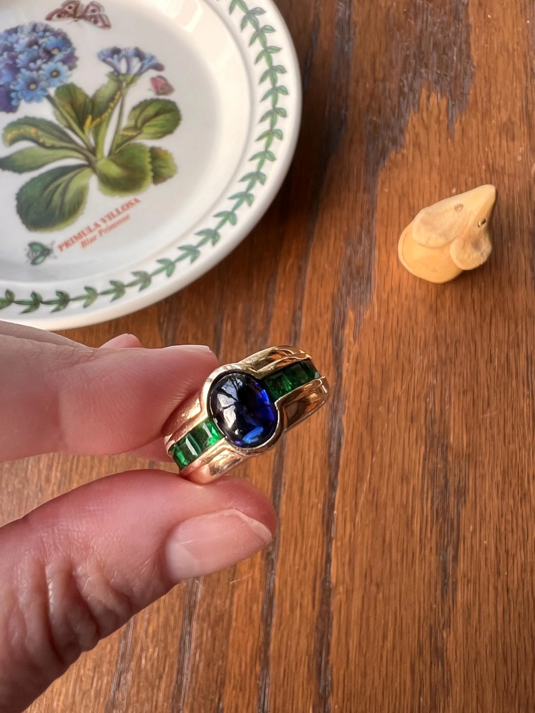 SAPPHIRE Green Paste Emerald Gypsy Ring Chunky French Vintage 14k Gold Solid Domed Cabochon Square Carre Line Band Blue - Image 3