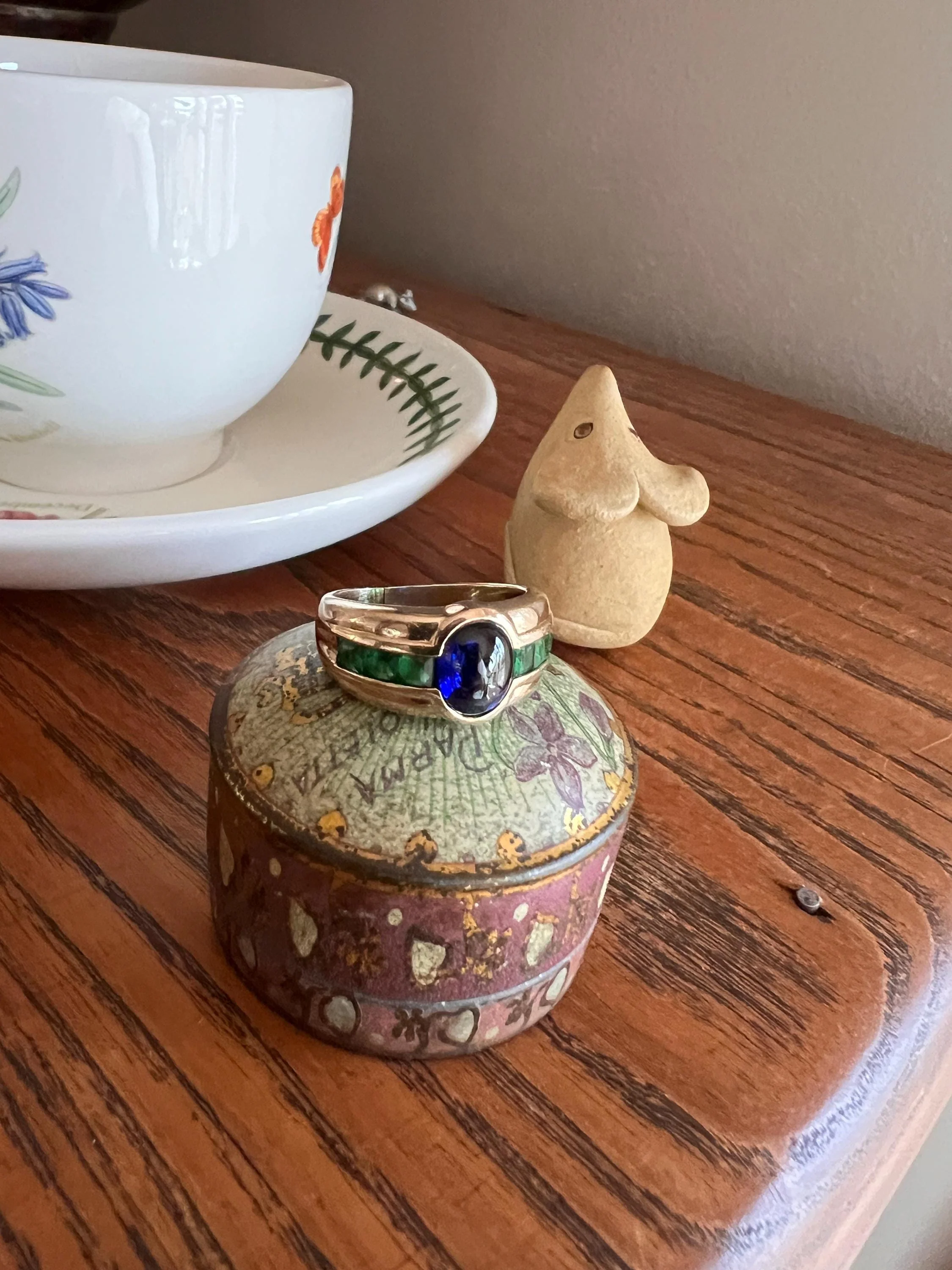SAPPHIRE Green Paste Emerald Gypsy Ring Chunky French Vintage 14k Gold Solid Domed Cabochon Square Carre Line Band Blue - Image 4