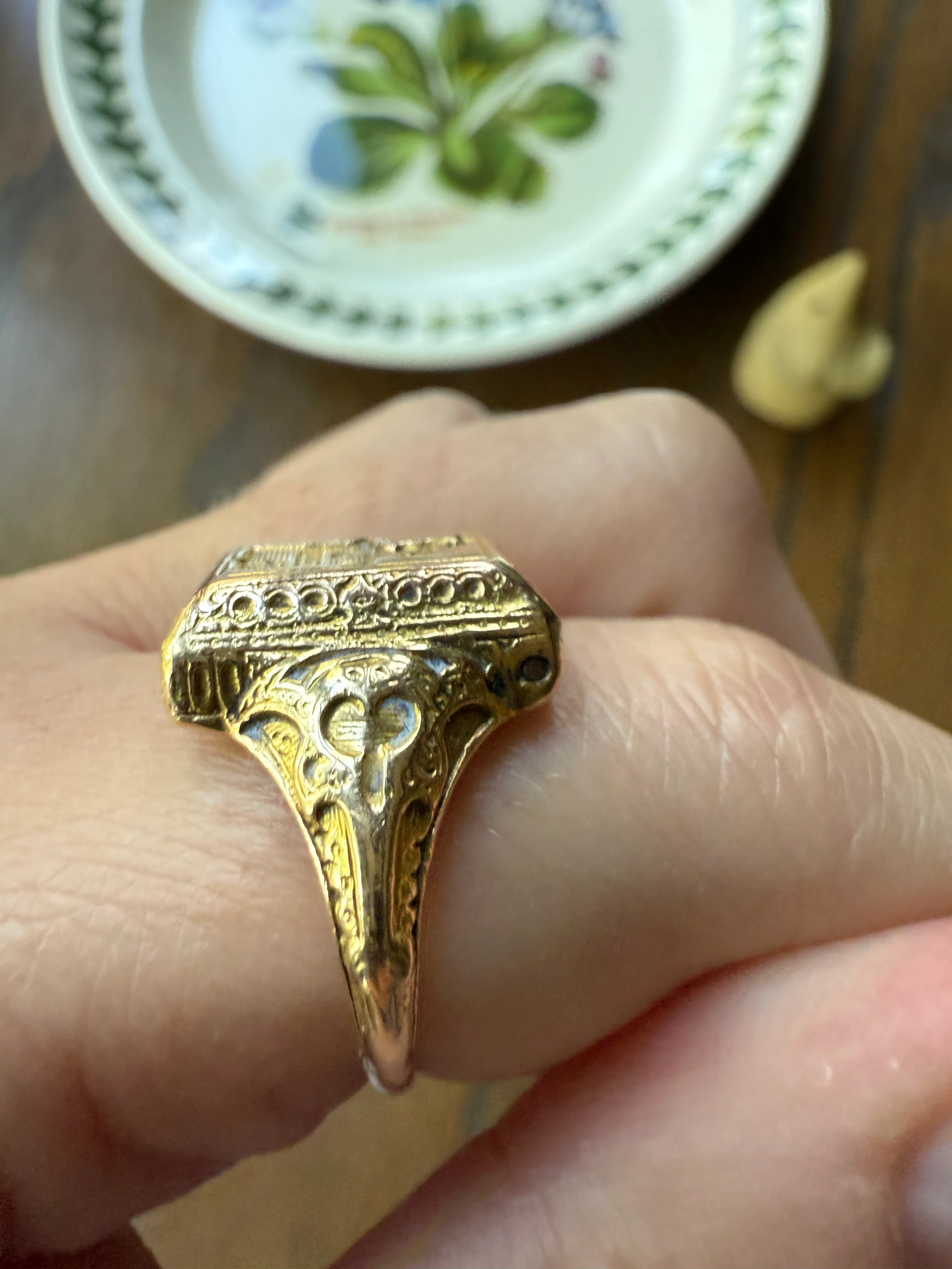 SECRET Hidden Key SIGNET Ring Heraldic Coat of Arms HEAVY 12g 18k Gold Unisex Wax Seal Historic Rare Stacker Ram Benner Crest - Image 16