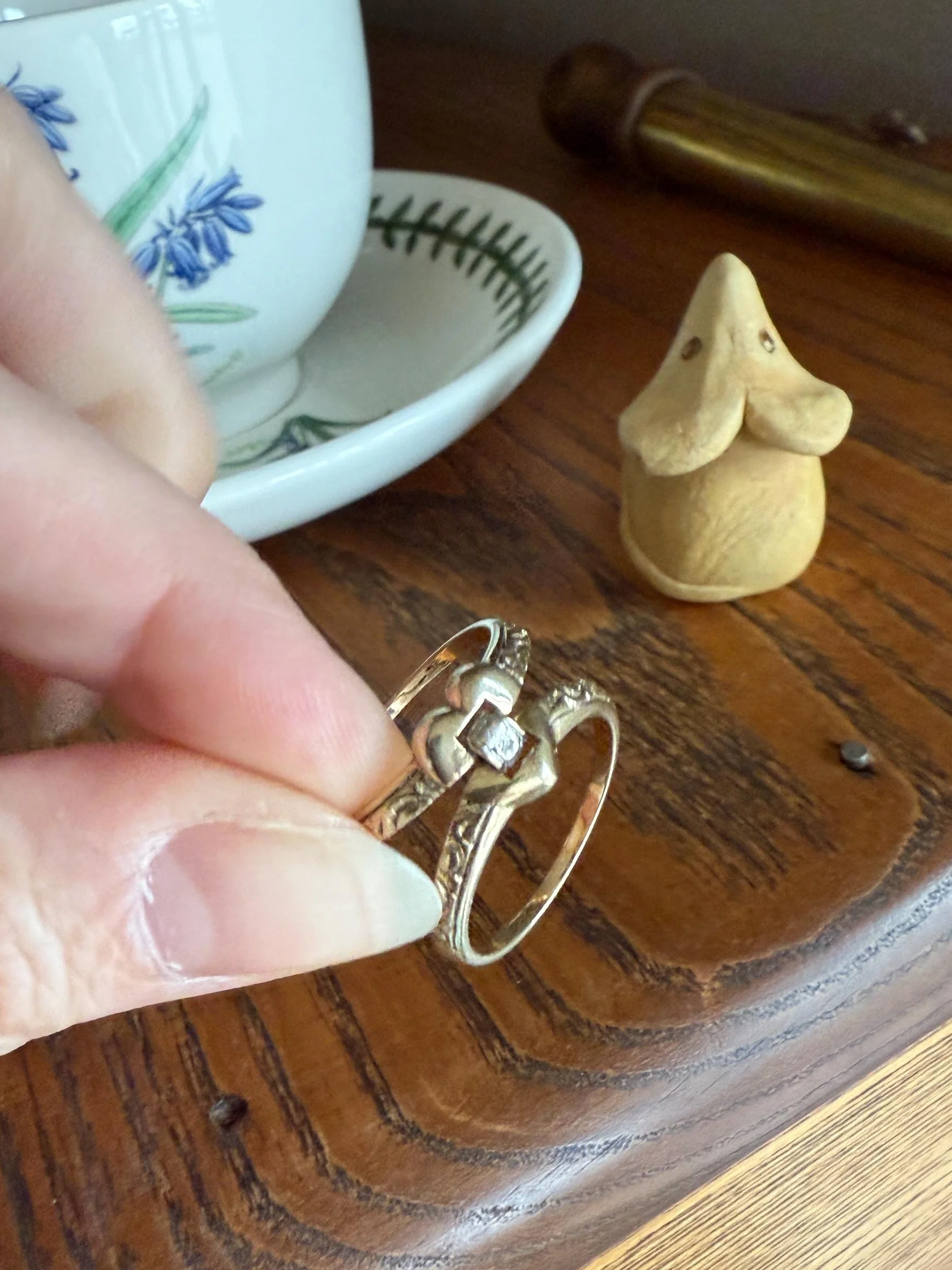 SECRET Vintage HEART " I Love You " Two Part Opening 9k Gold Double Band Ring Diamond Hinged Figural Scrolled Shoulders