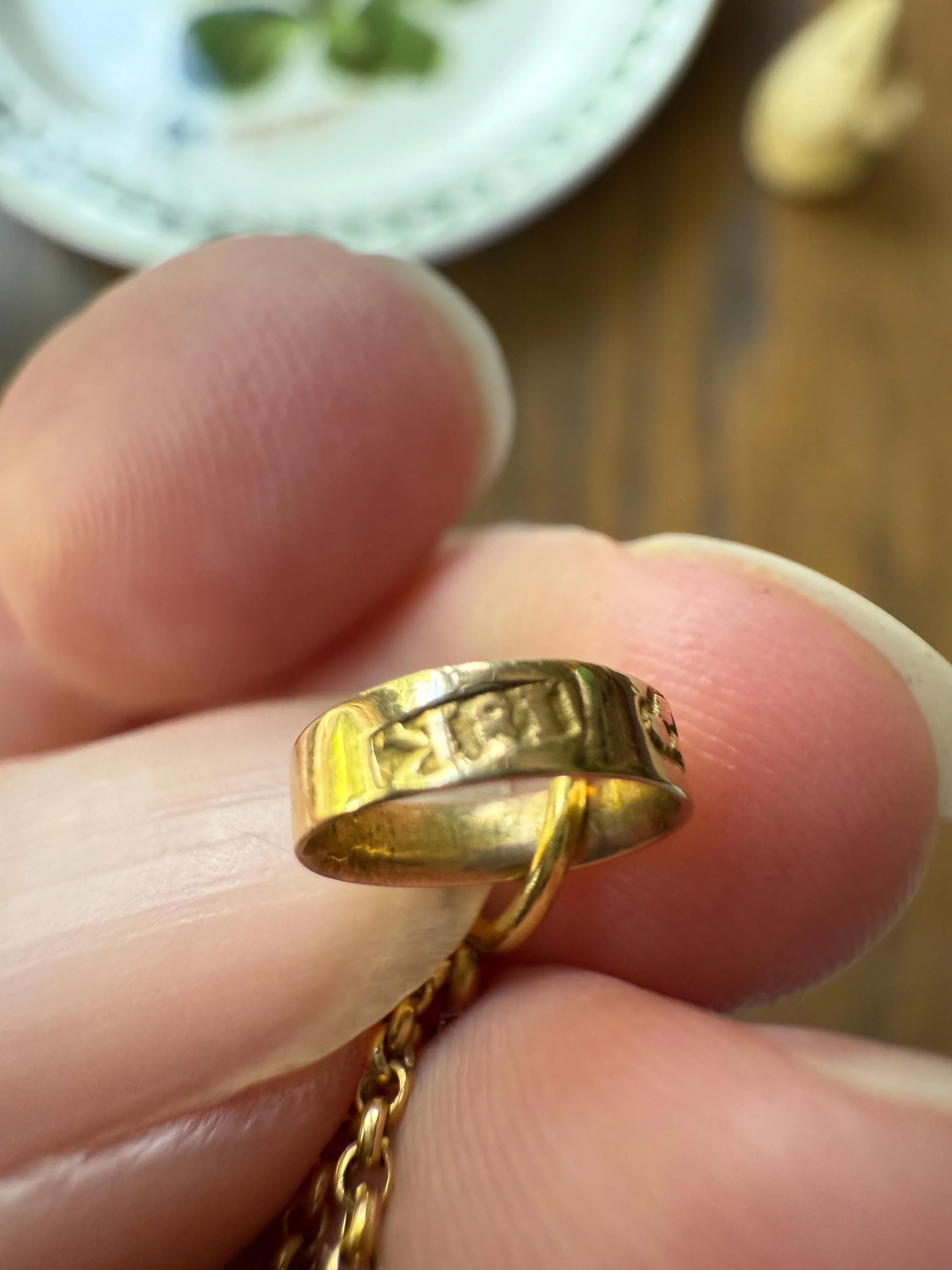SHIELD w/ HEART Locket Georgian Era Antique FLASK Pendant Figural 18k Gold Large Swedish Vinaigrette w/ Stopper - Image 10
