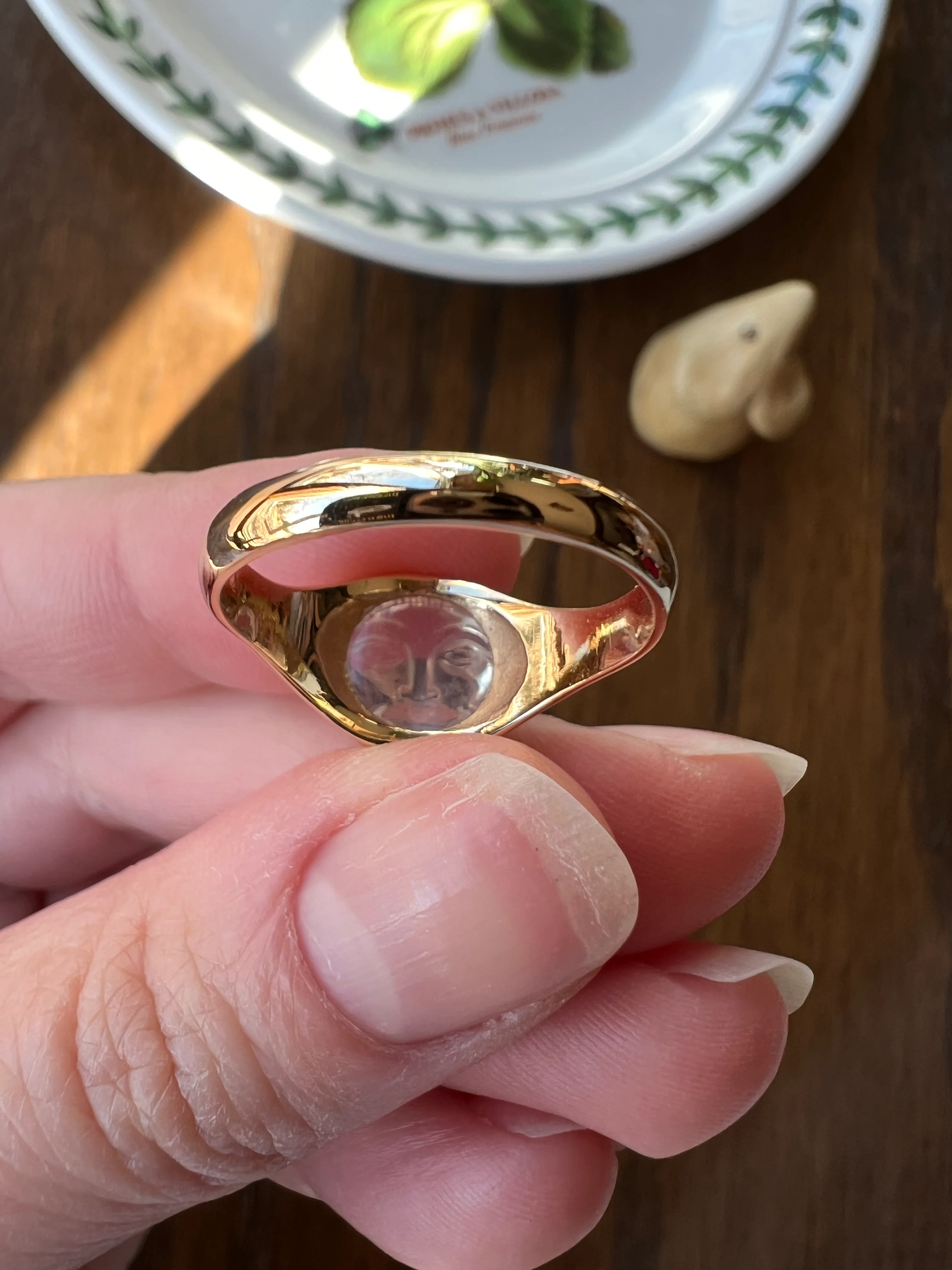 Smiling MAN in the MOON Blue Moonstone Vintage RING 14k Gold Figural Glow - Image 13