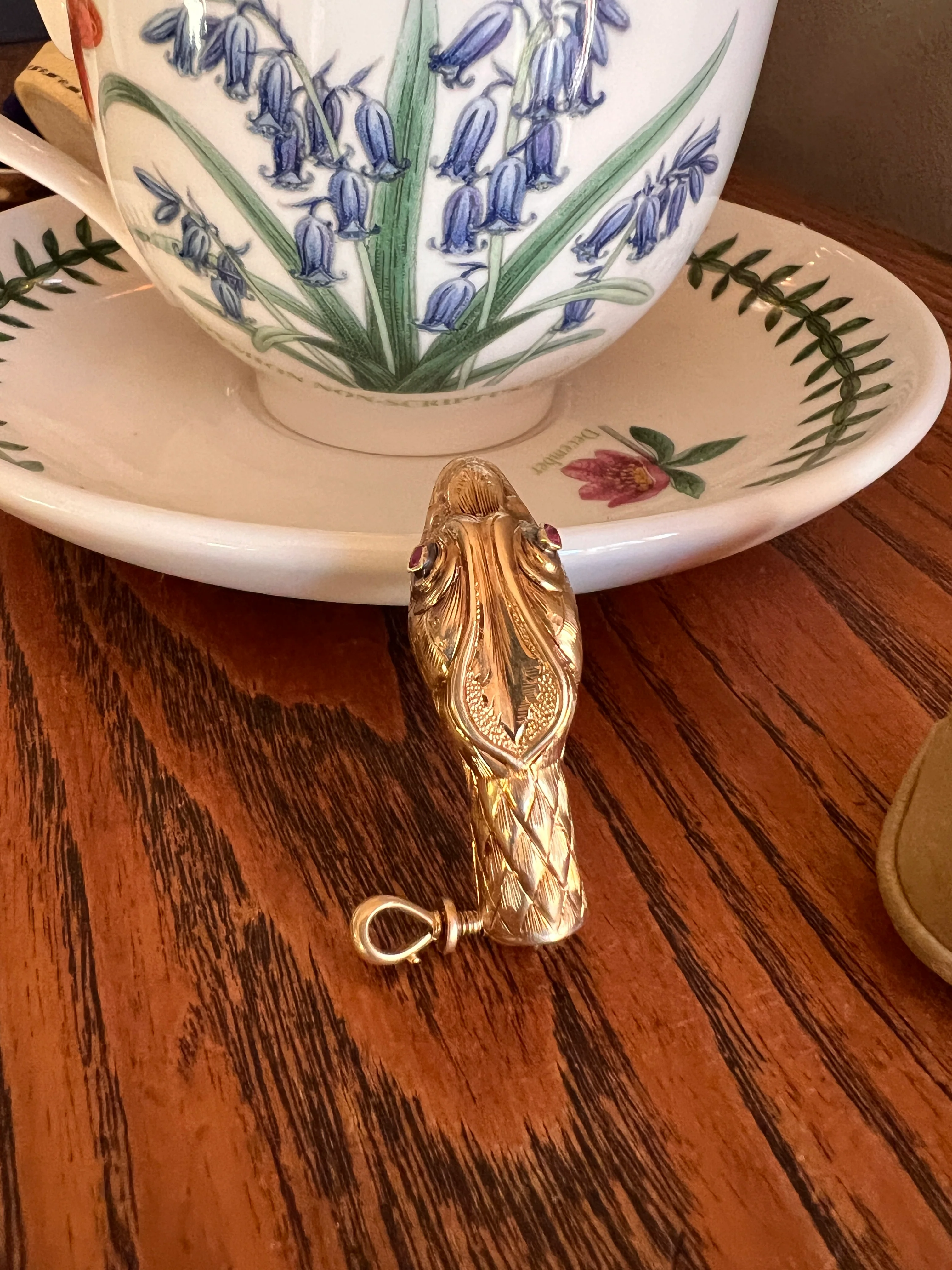 Smiling SNAKE Large Victorian Antique Pendant Figural TEETH! 5.2g 18k Gold Solid French Swivel w/ Dog Clip - Image 18