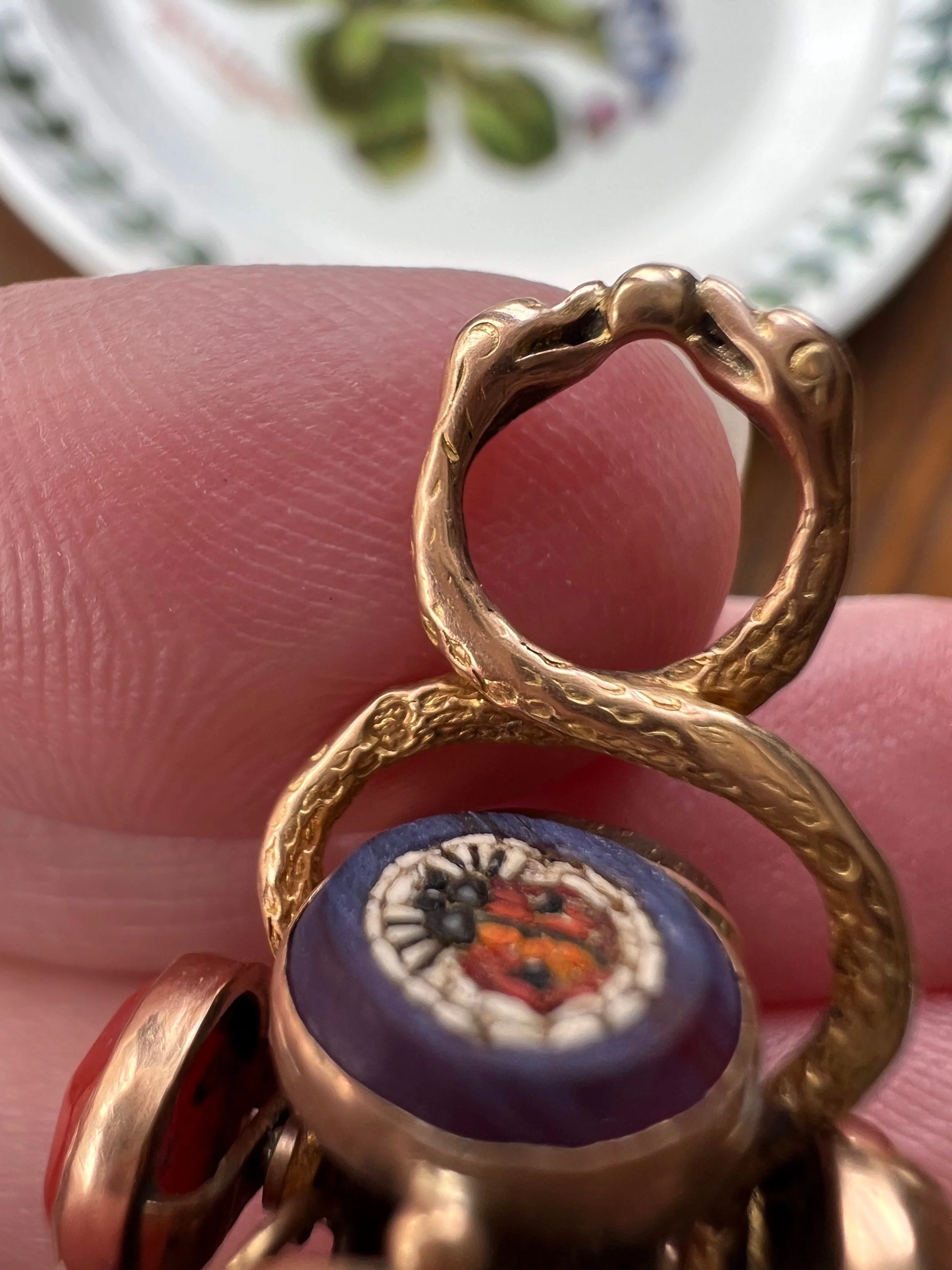SNAKES BUGS & FLOWERS Rare French Georgian Antique 18k Gold Micromosaic Spinner Pendant Fob - Image 8